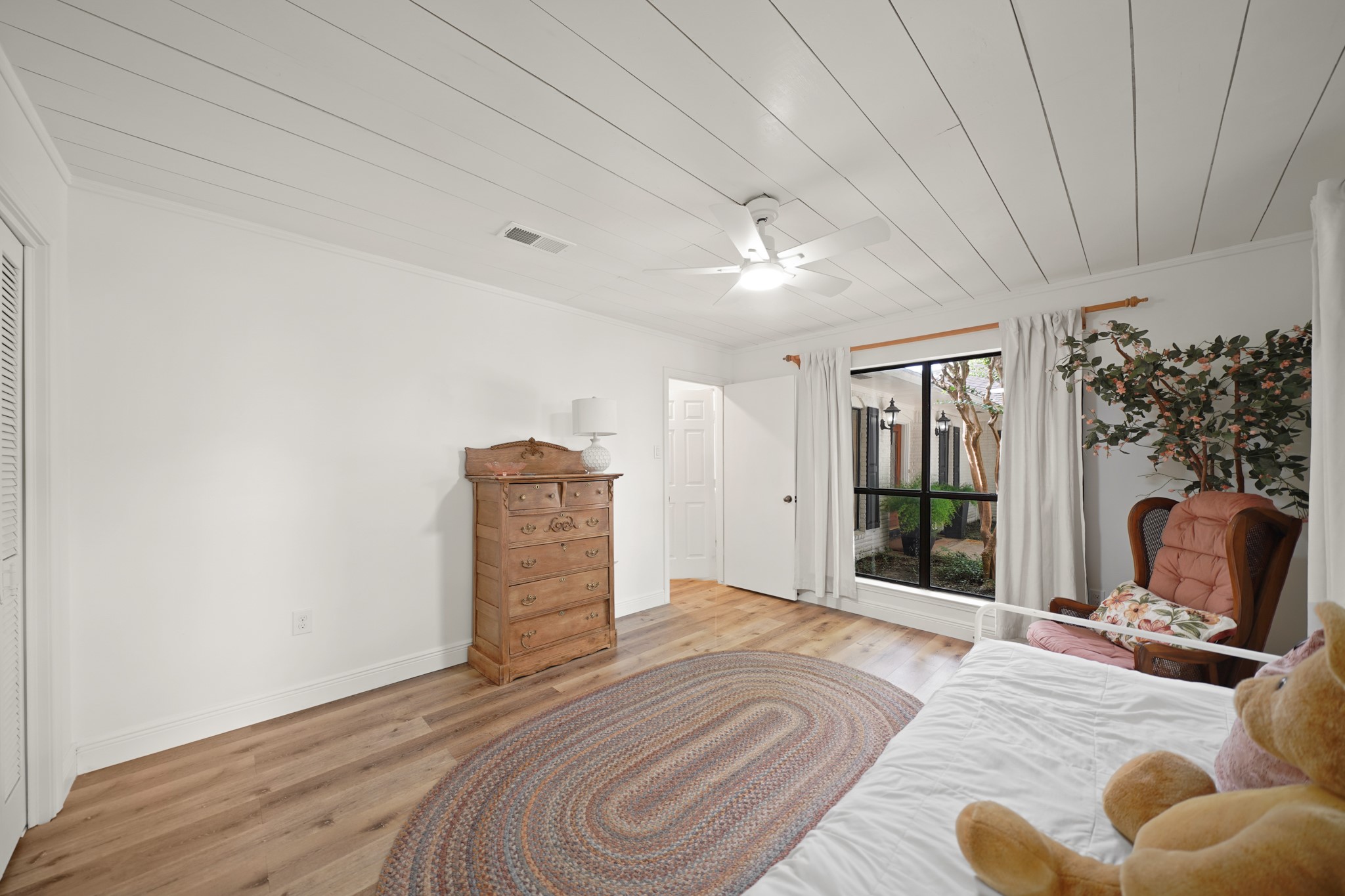 15722 Falmouth Drive Property Photo 22