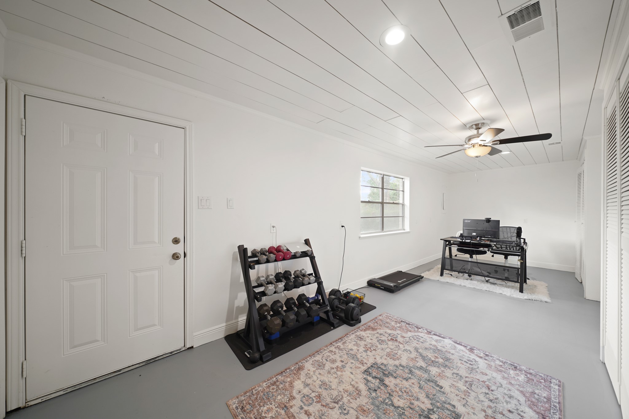 15722 Falmouth Drive Property Photo 29