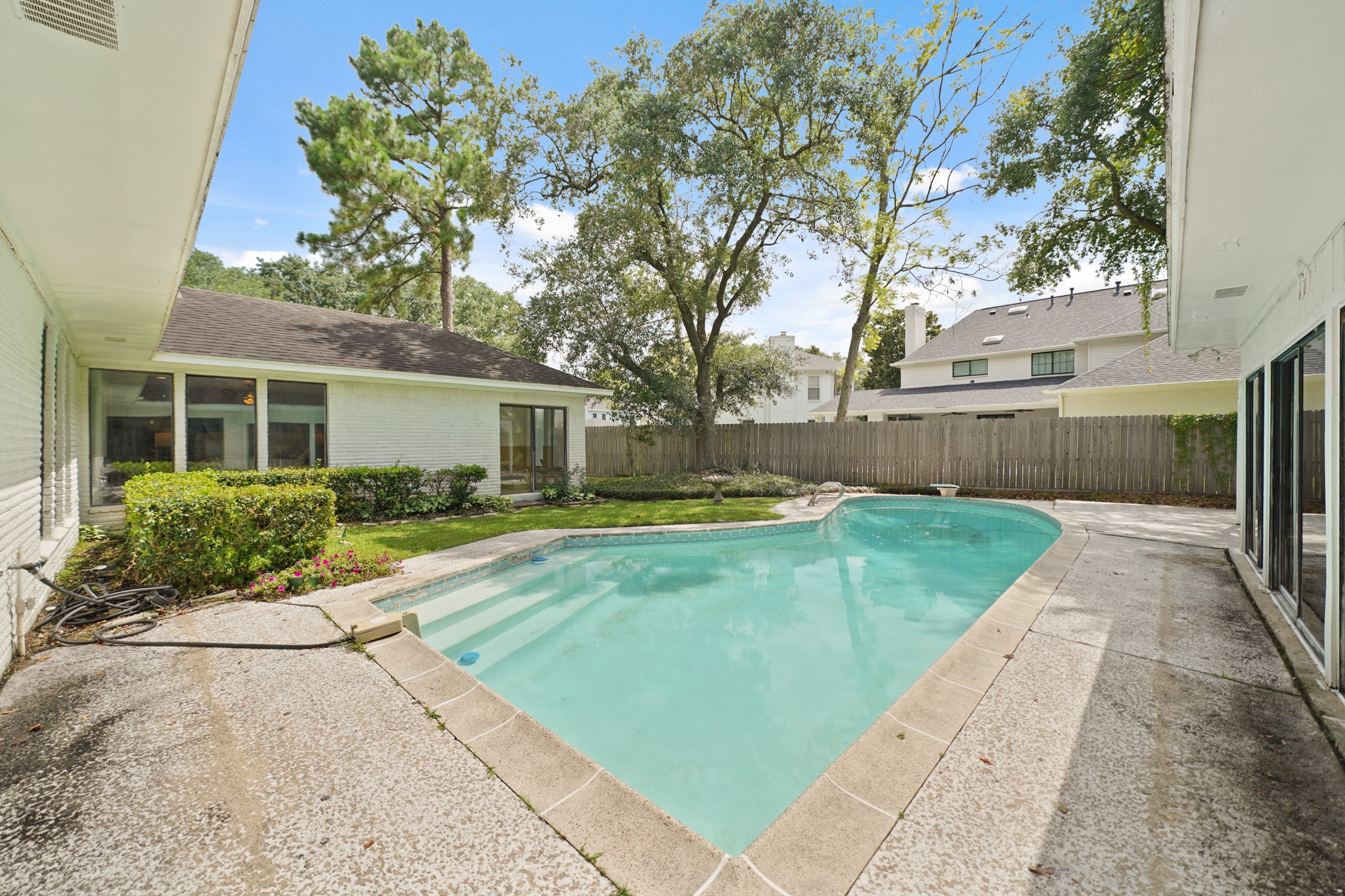 15722 Falmouth Drive Property Photo 32