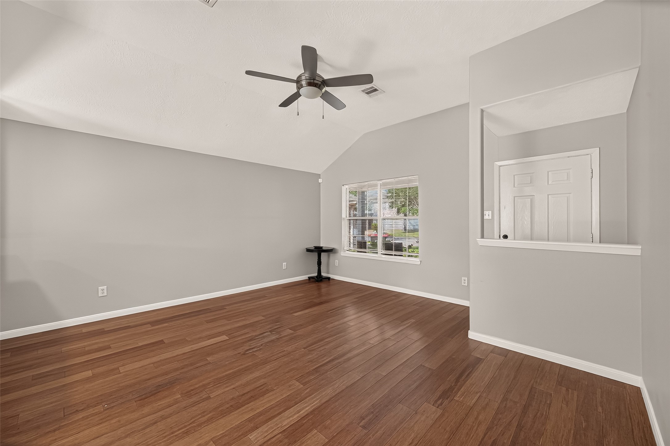 19503 Billineys Park Drive Property Photo 6
