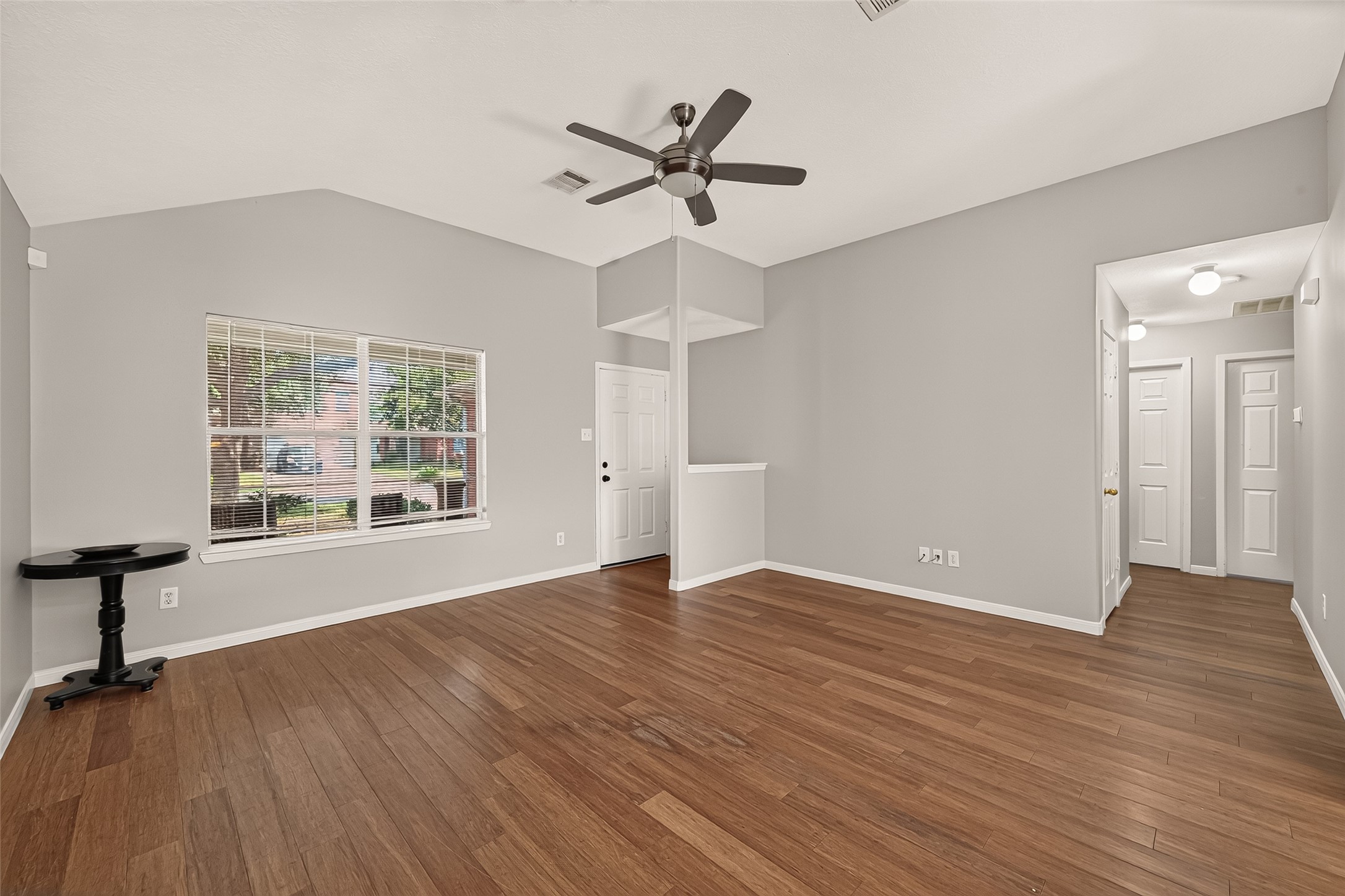 19503 Billineys Park Drive Property Photo 7