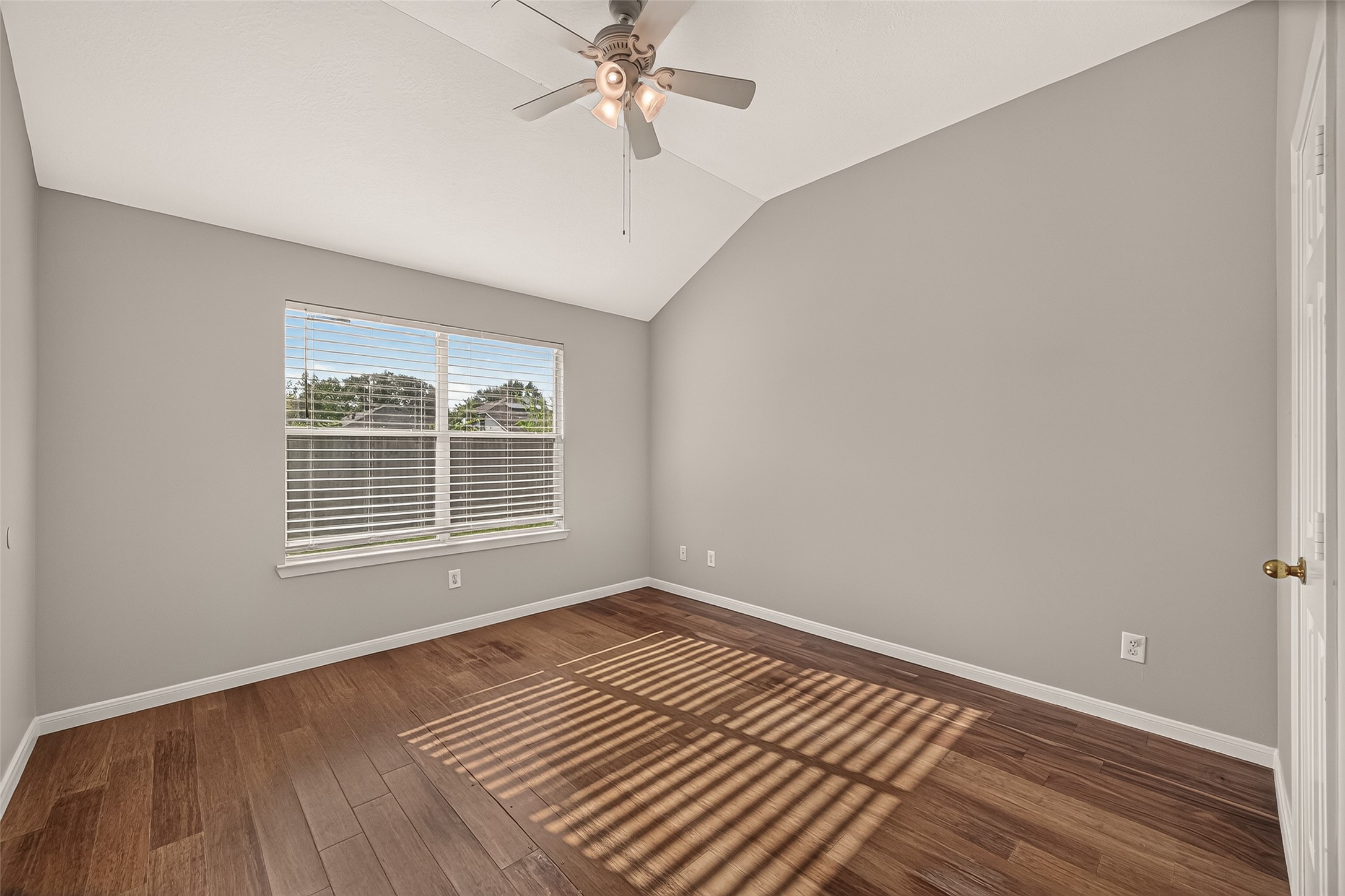 19503 Billineys Park Drive Property Photo 15