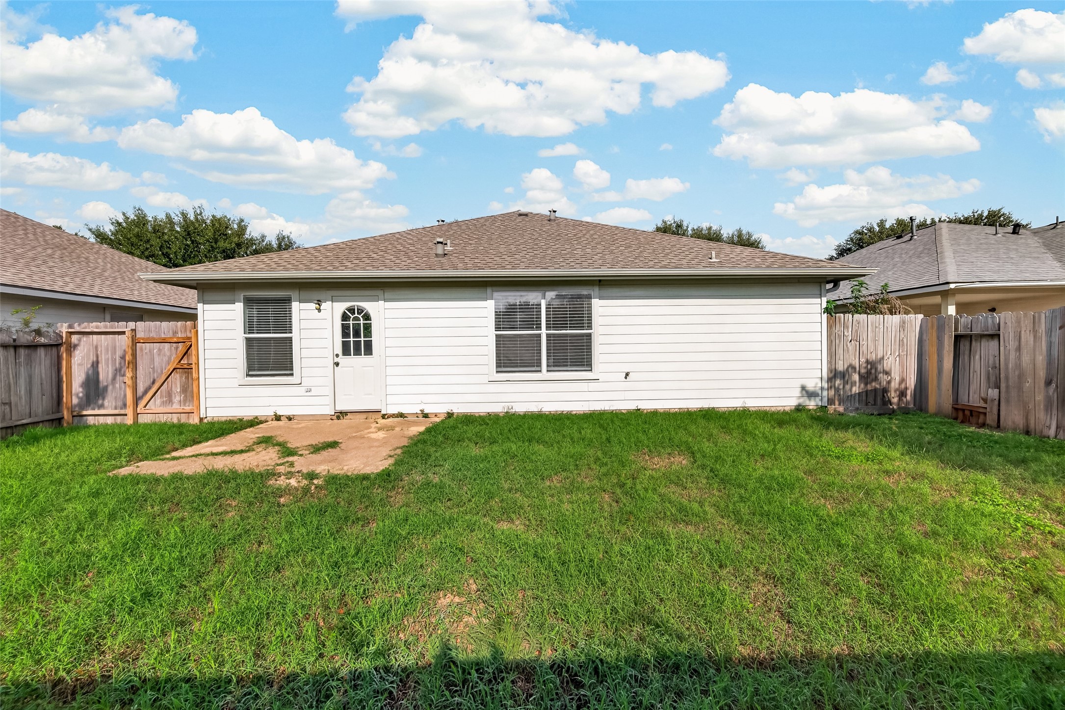 19503 Billineys Park Drive Property Photo 32