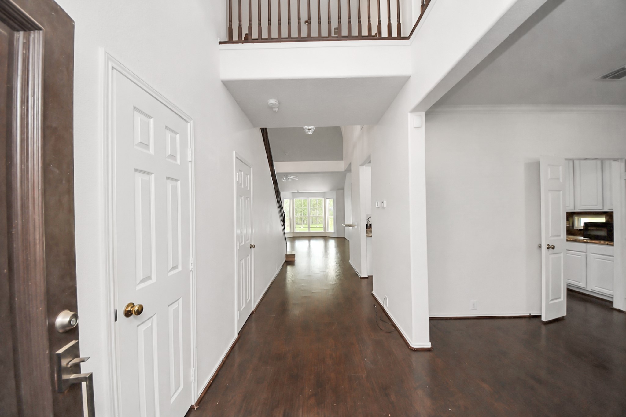 20510 Pioneer Bend Court Property Photo 5