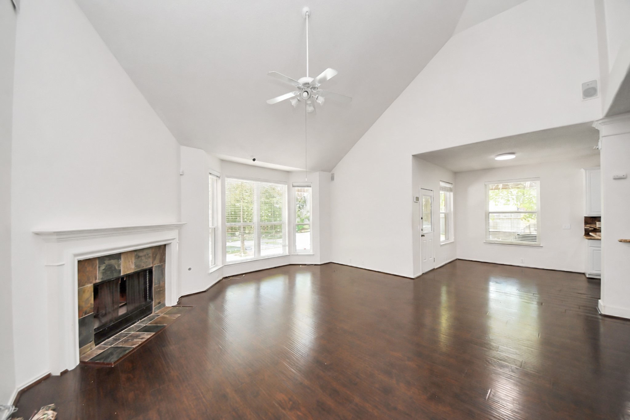 20510 Pioneer Bend Court Property Photo 6