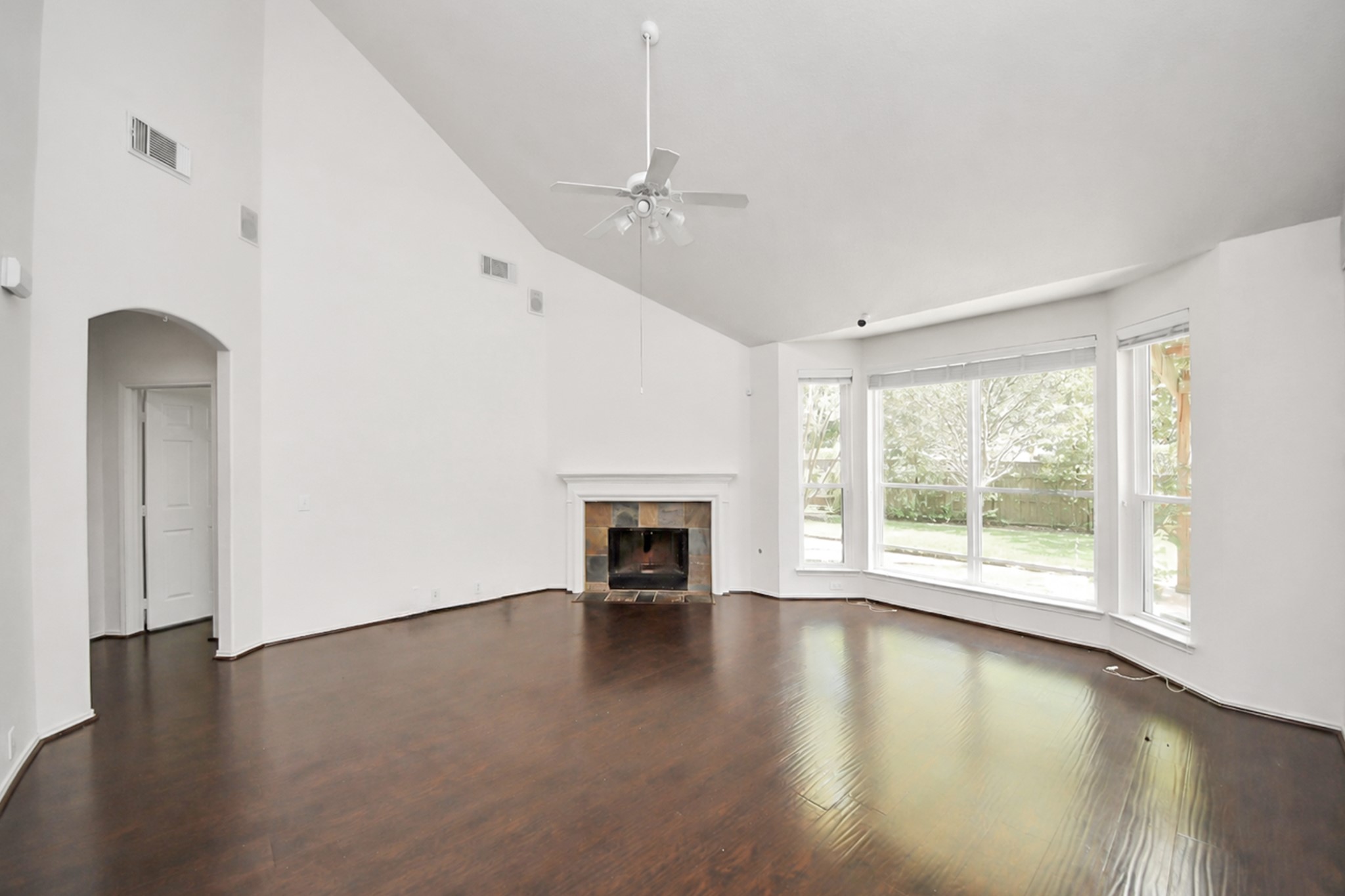 20510 Pioneer Bend Court Property Photo 7