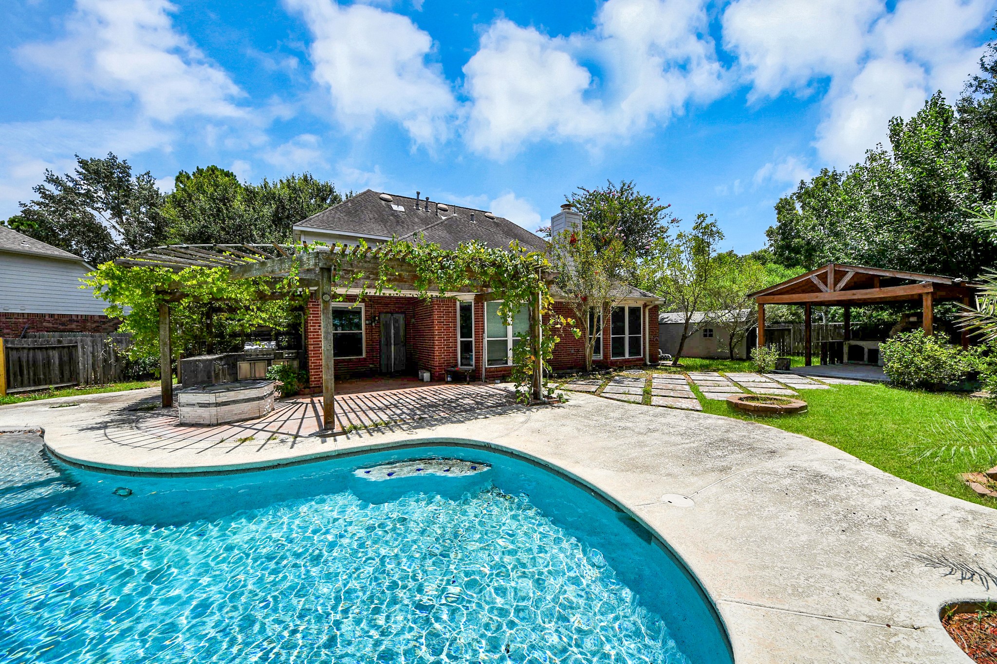 20510 Pioneer Bend Court Property Photo 38