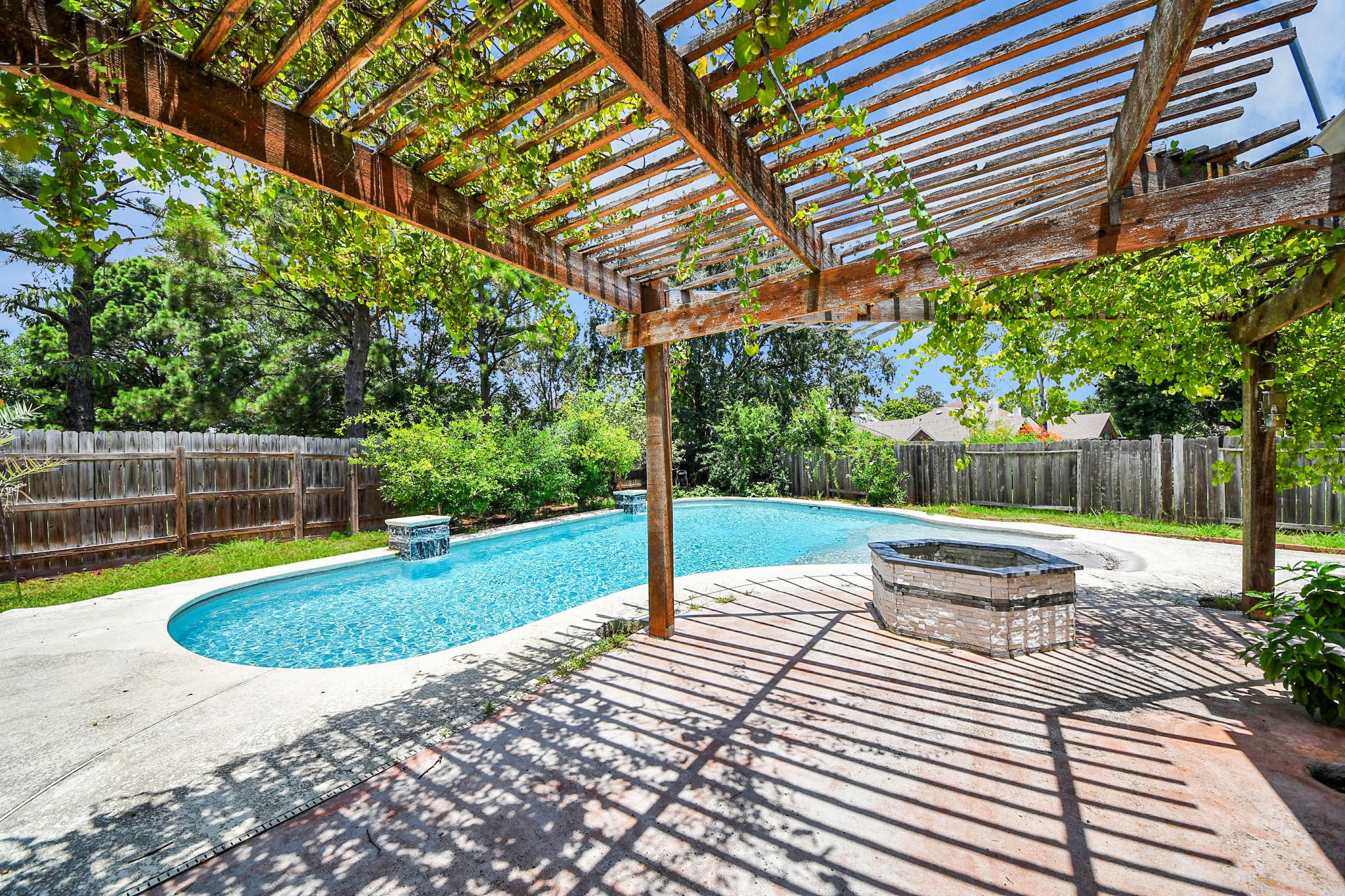20510 Pioneer Bend Court Property Photo 39