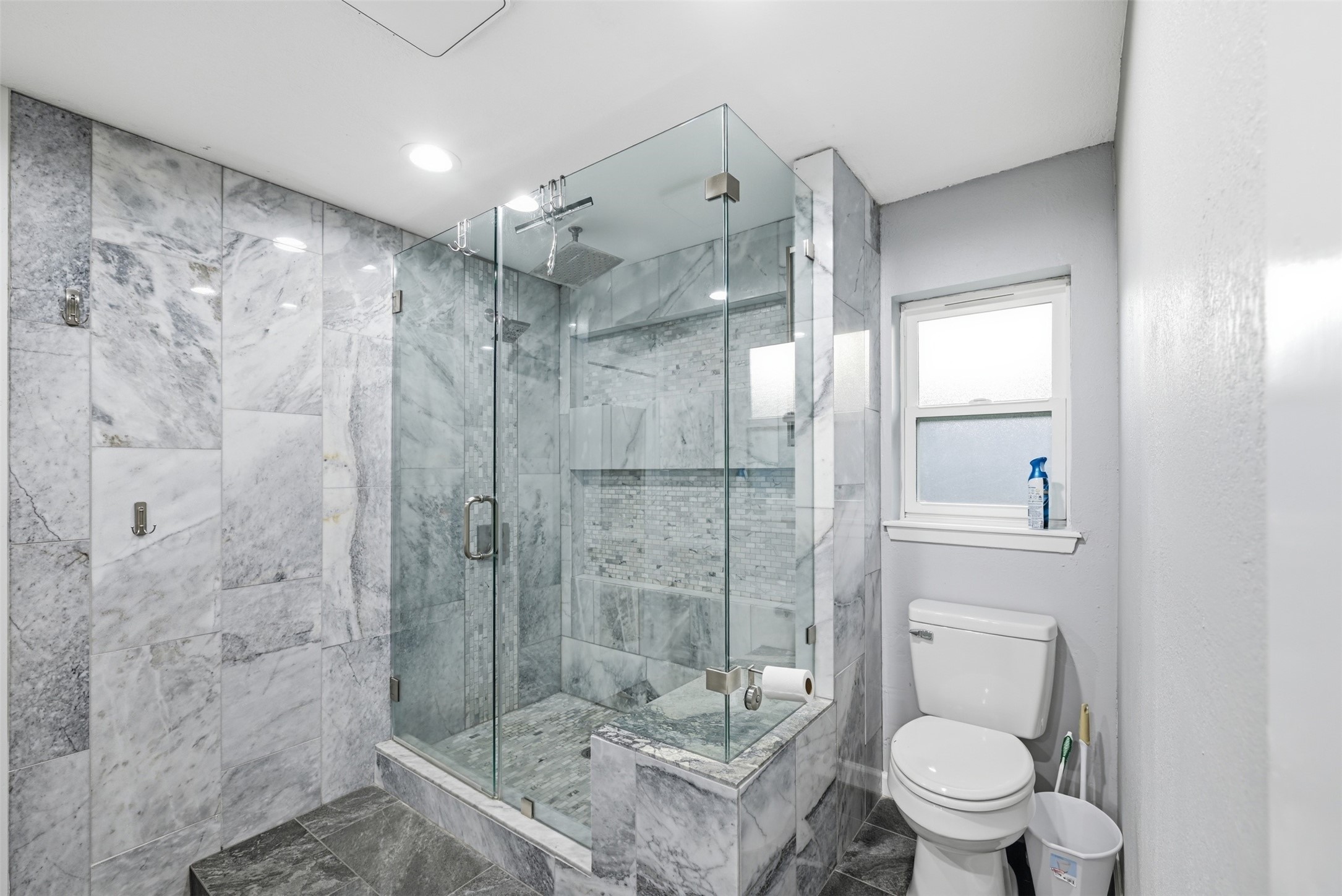3502 Plum Brook Lane Property Photo 20