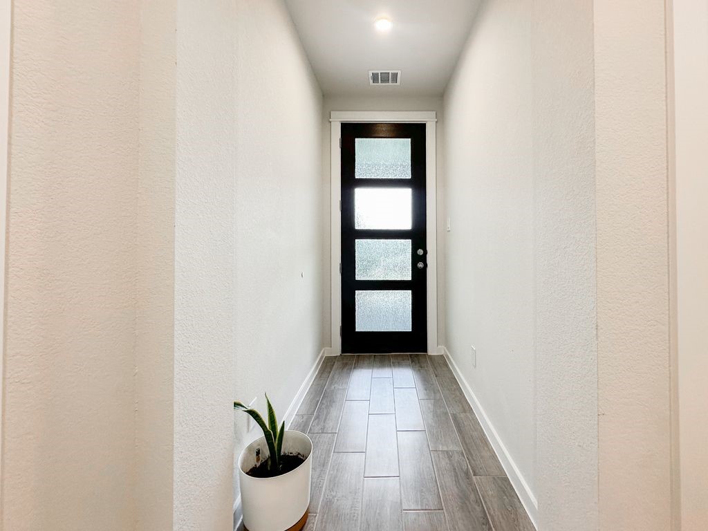 33023 School Hill Rd Property Photo 6