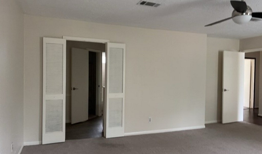 5719 Green Timbers Drive Property Photo 10