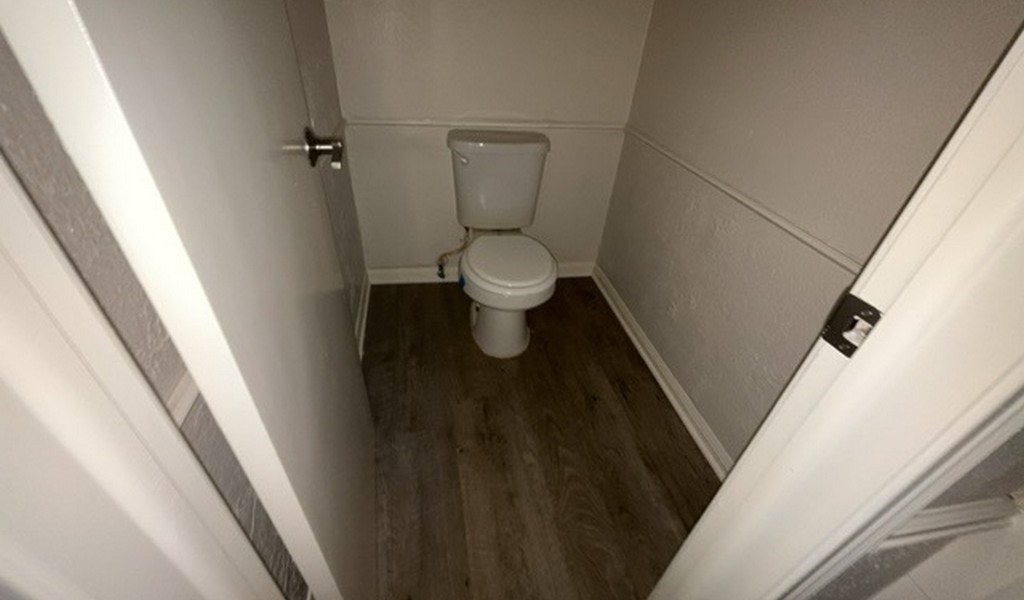 5719 Green Timbers Drive Property Photo 11