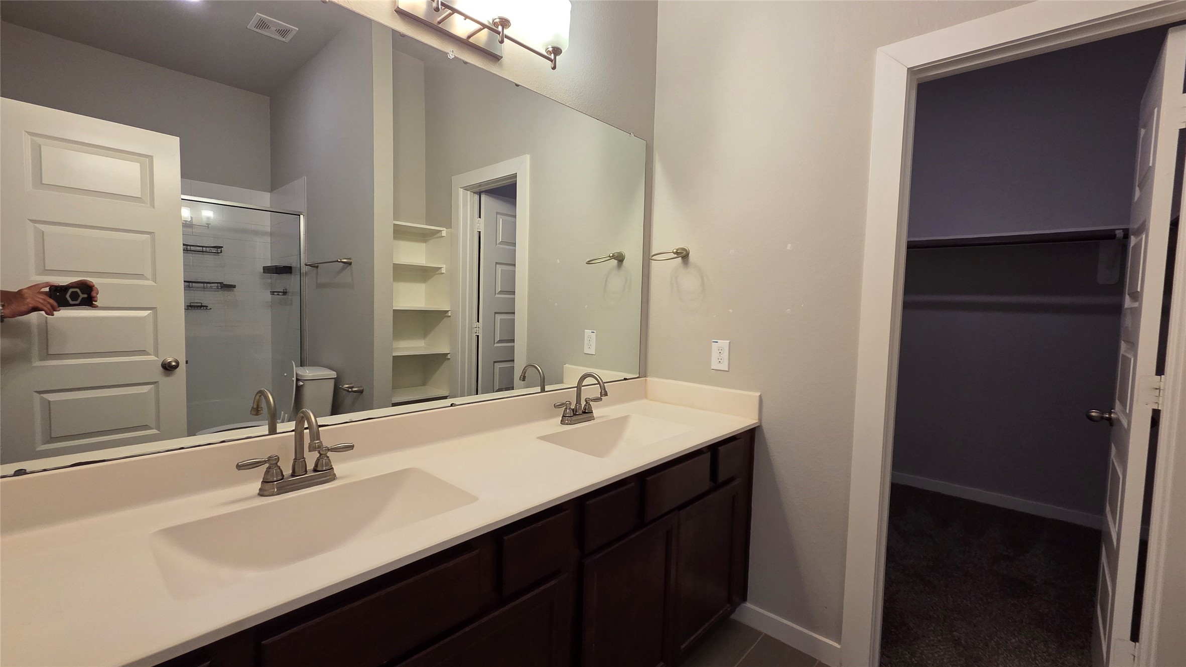 130 Wickersham A Property Photo 11