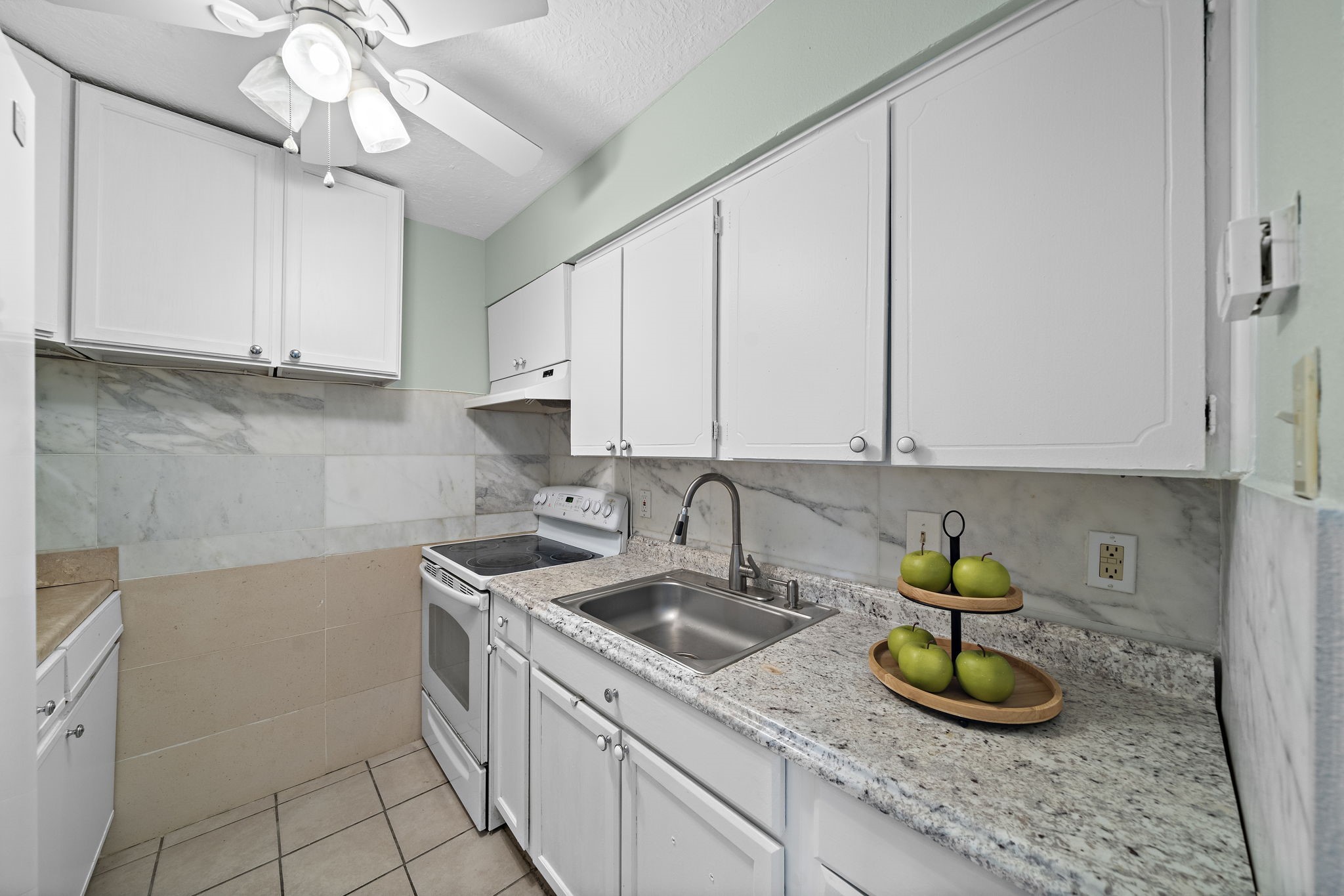 3224 Timmons Lane 135 Property Photo 6