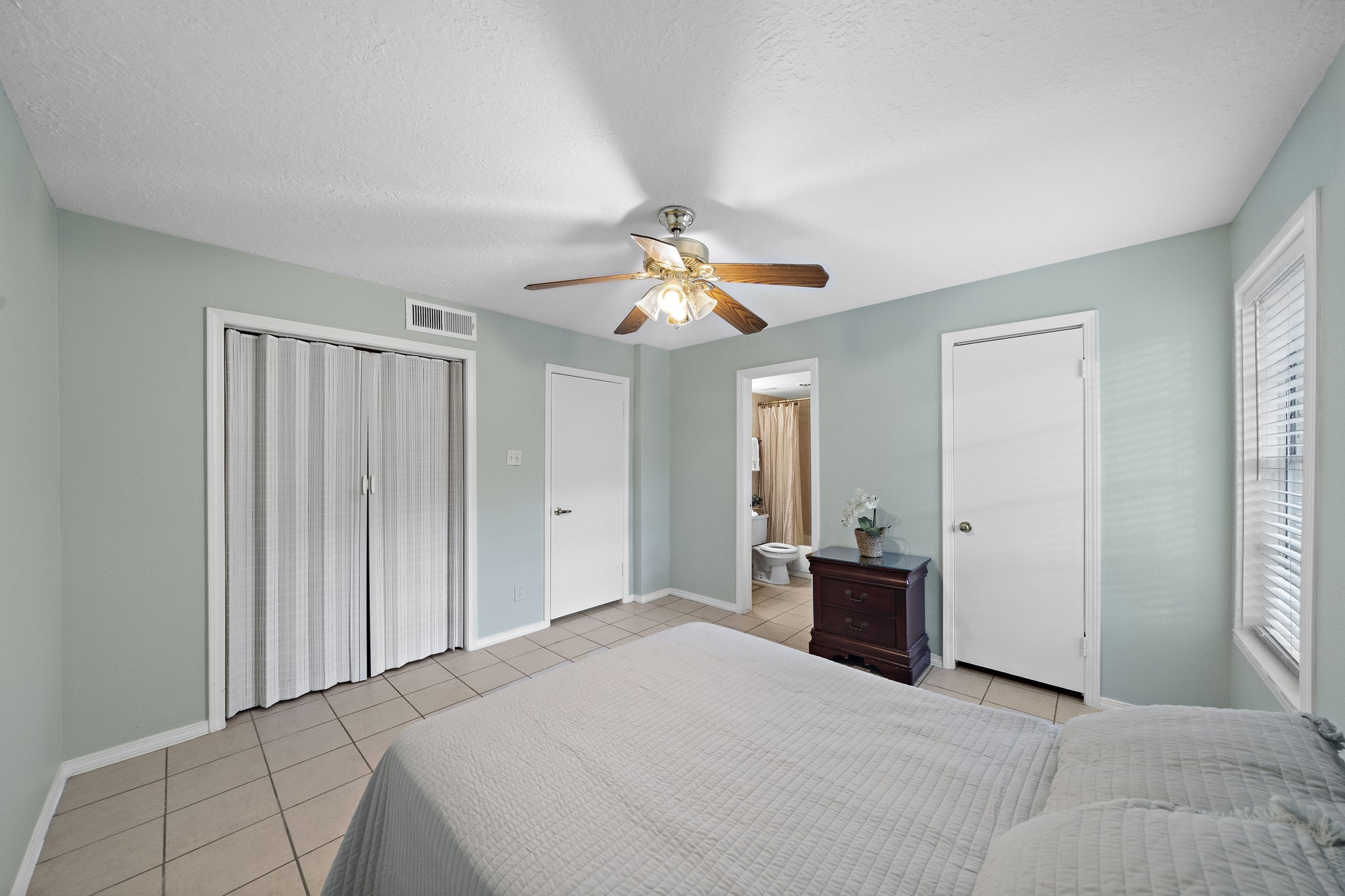 3224 Timmons Lane 135 Property Photo 11