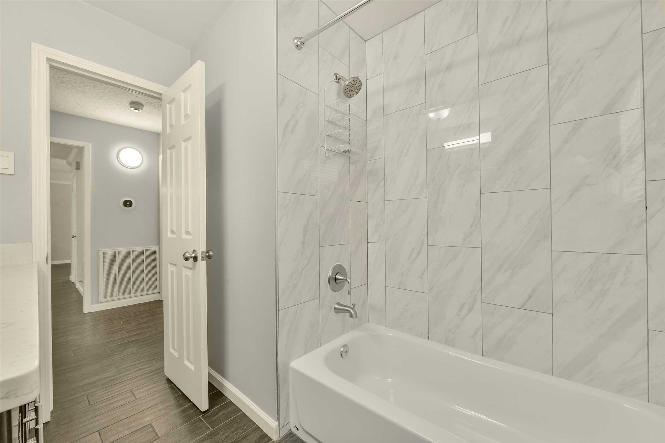1125 Grace Street Property Photo 25