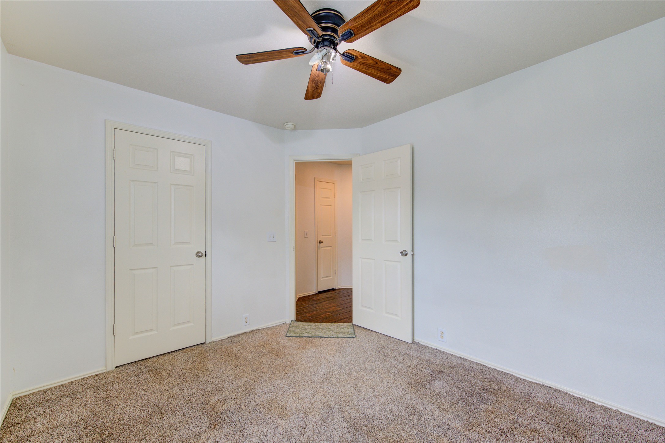 14027 Coveney Drive Property Photo 26