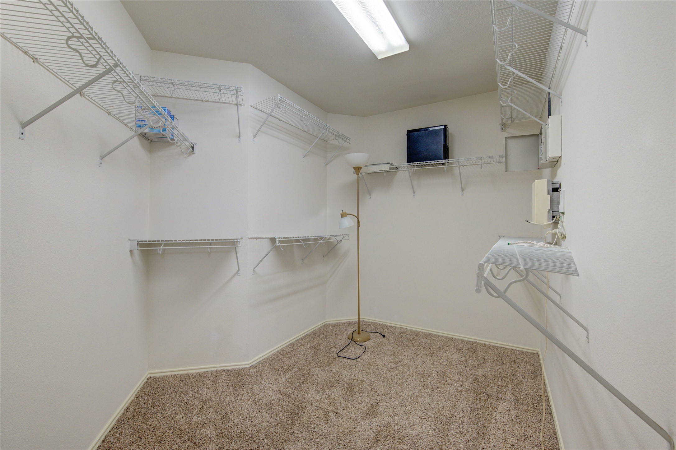 14027 Coveney Drive Property Photo 34