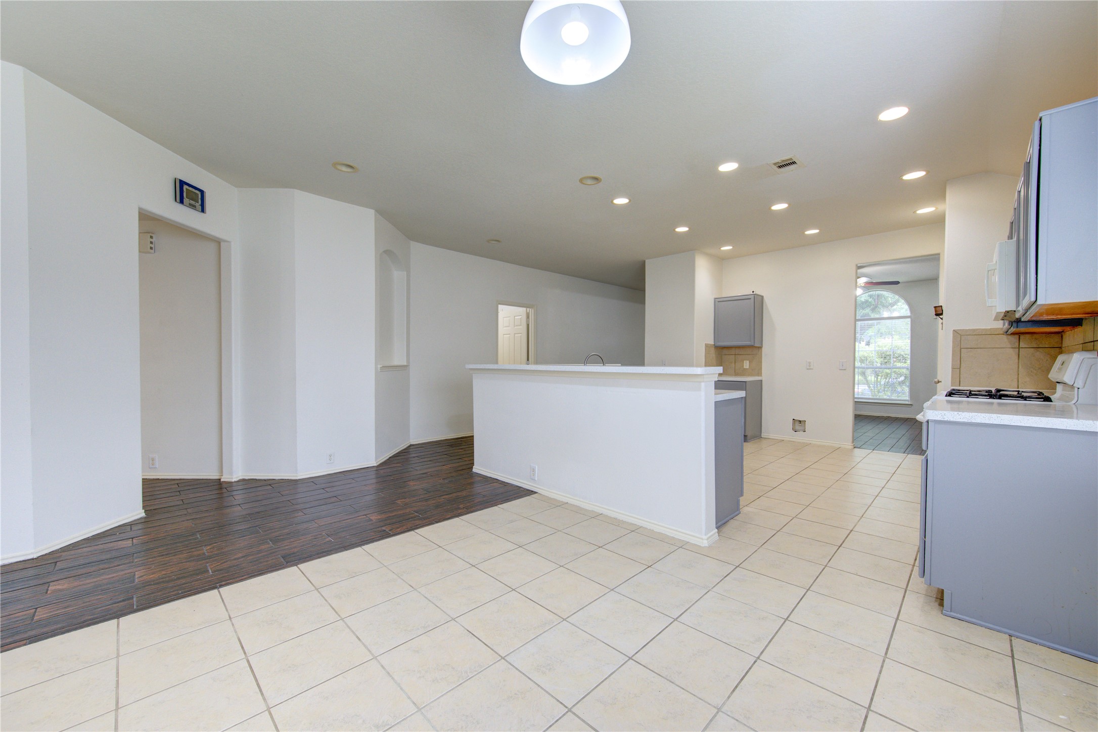 14027 Coveney Drive Property Photo 39