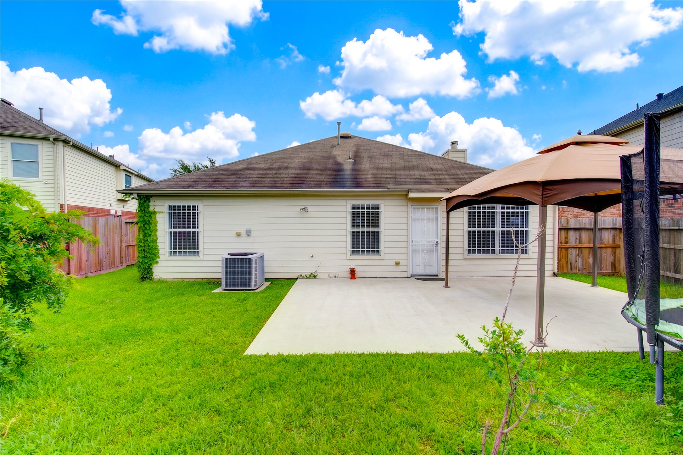 14027 Coveney Drive Property Photo 47