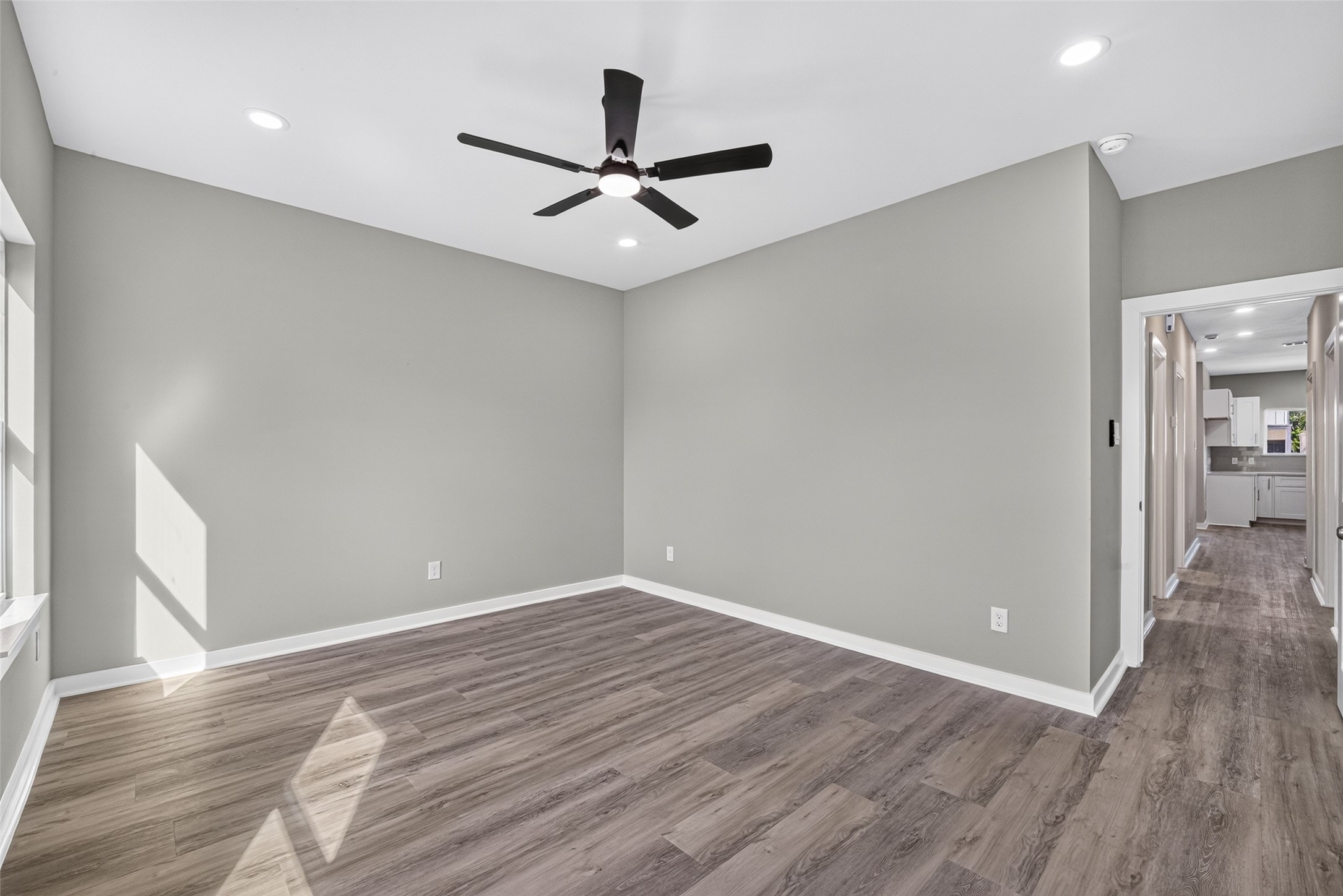 306 Bolden Street B Property Photo 10