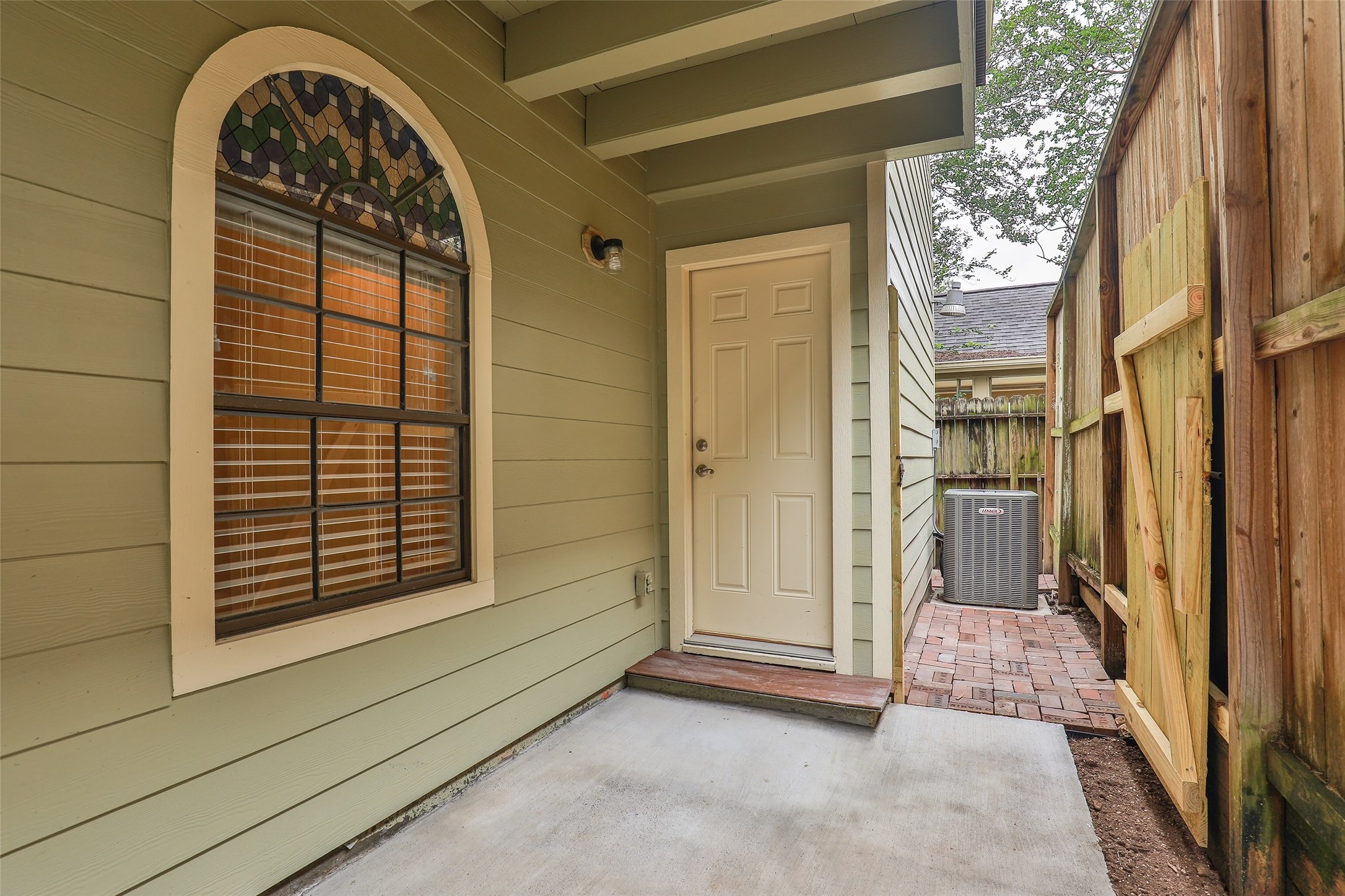 1611 Oakdale Street Property Photo 37