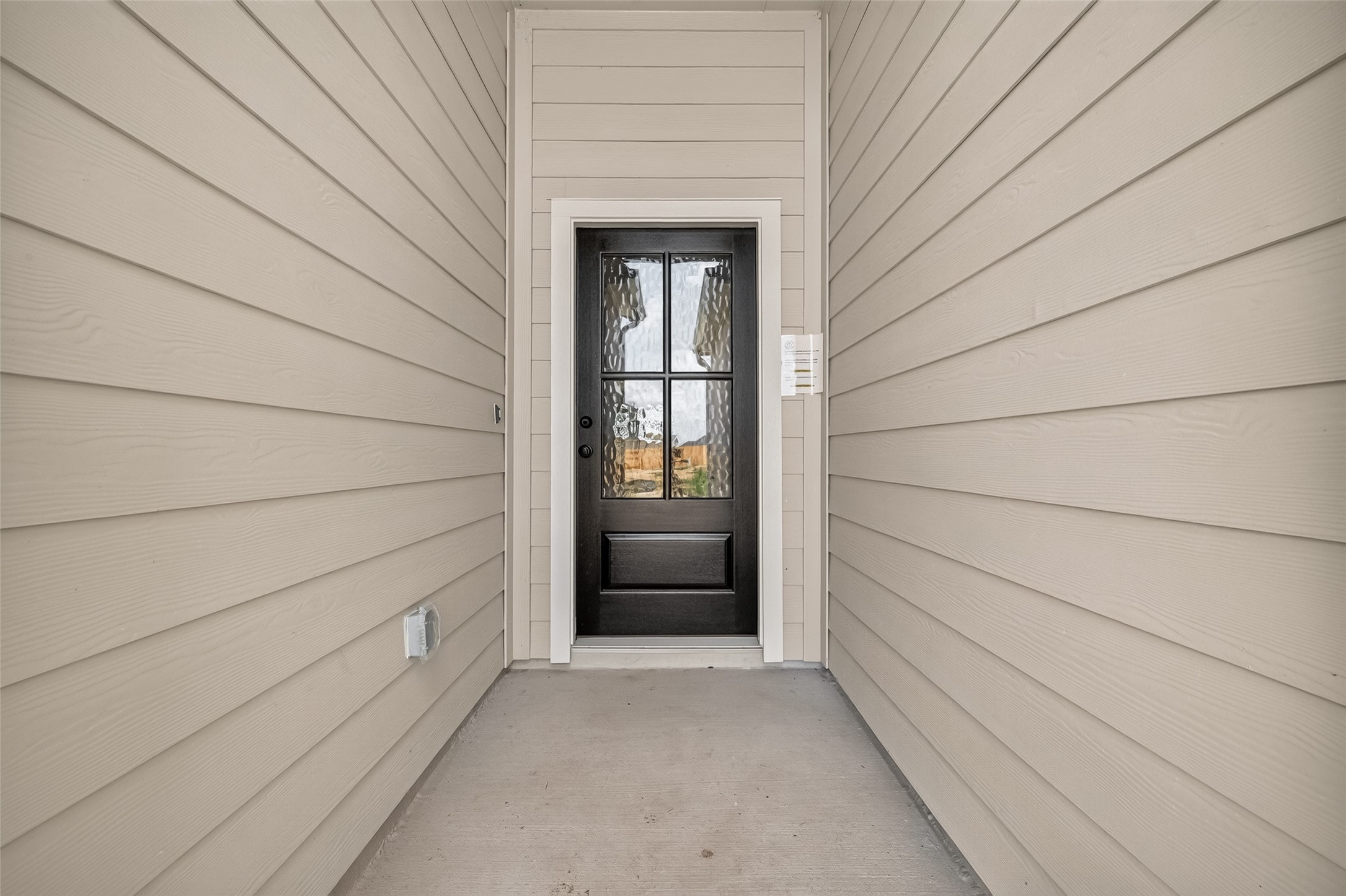 424 San Sebatian Place Property Photo 2