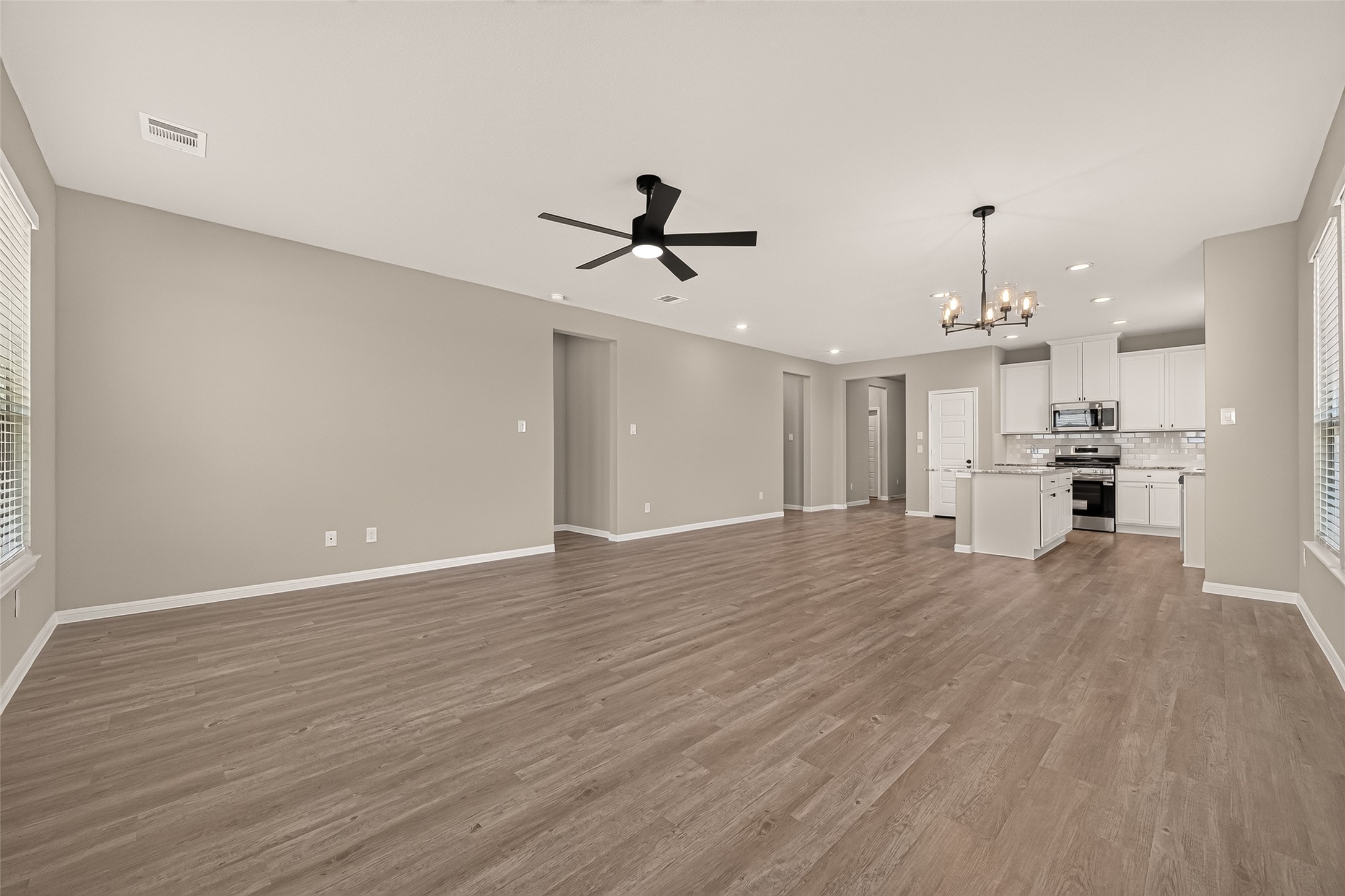 424 San Sebatian Place Property Photo 10