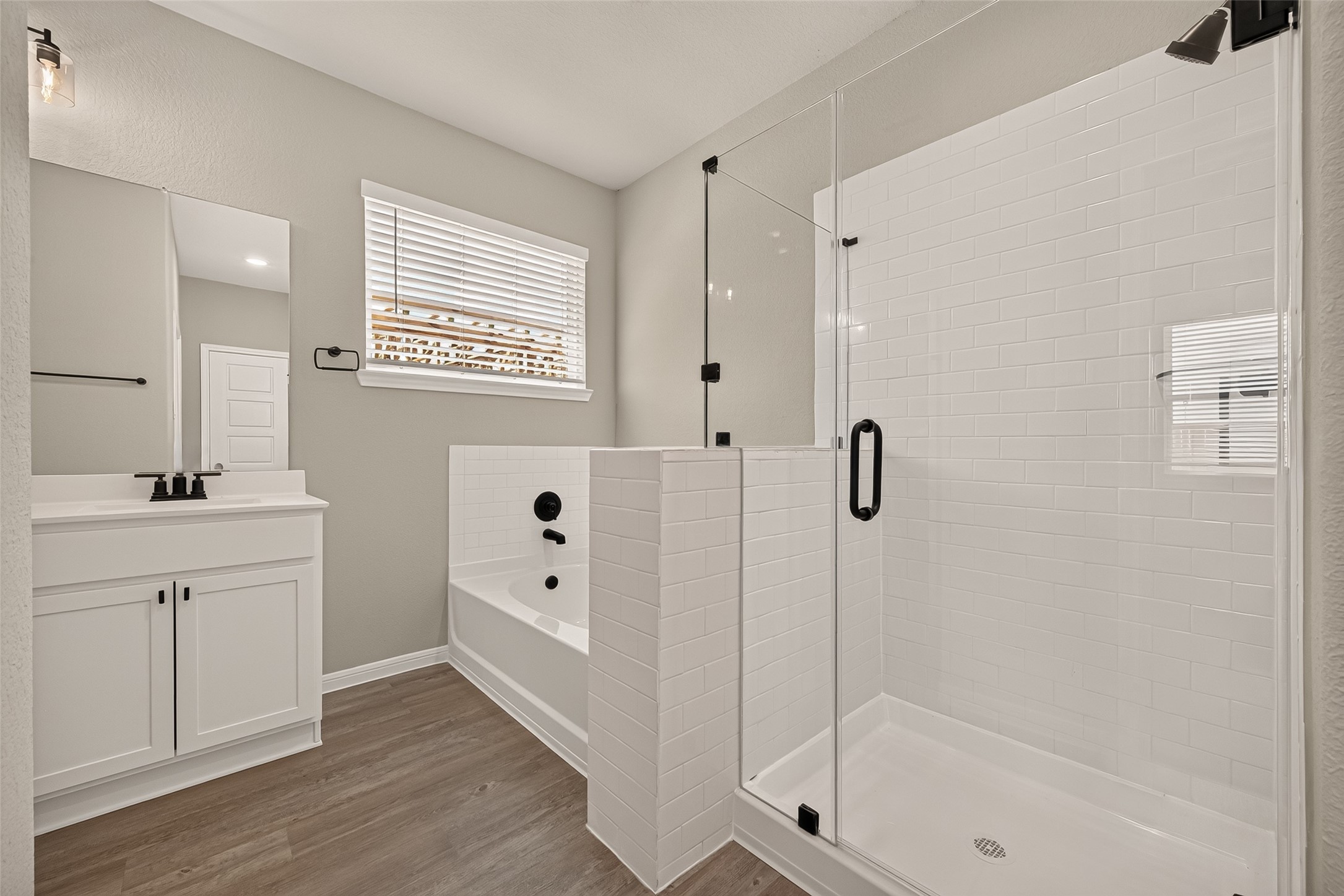 424 San Sebatian Place Property Photo 31