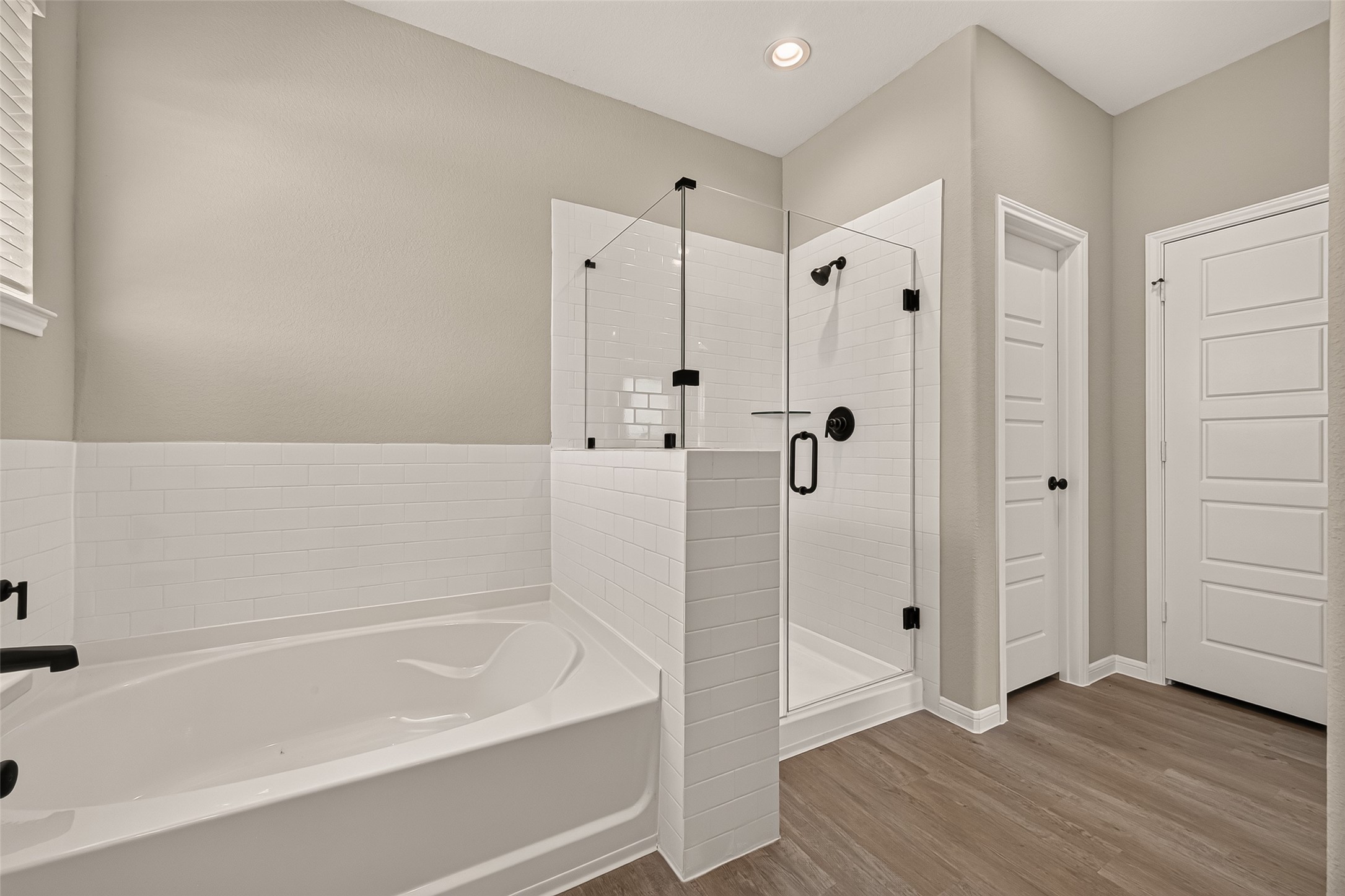 424 San Sebatian Place Property Photo 33