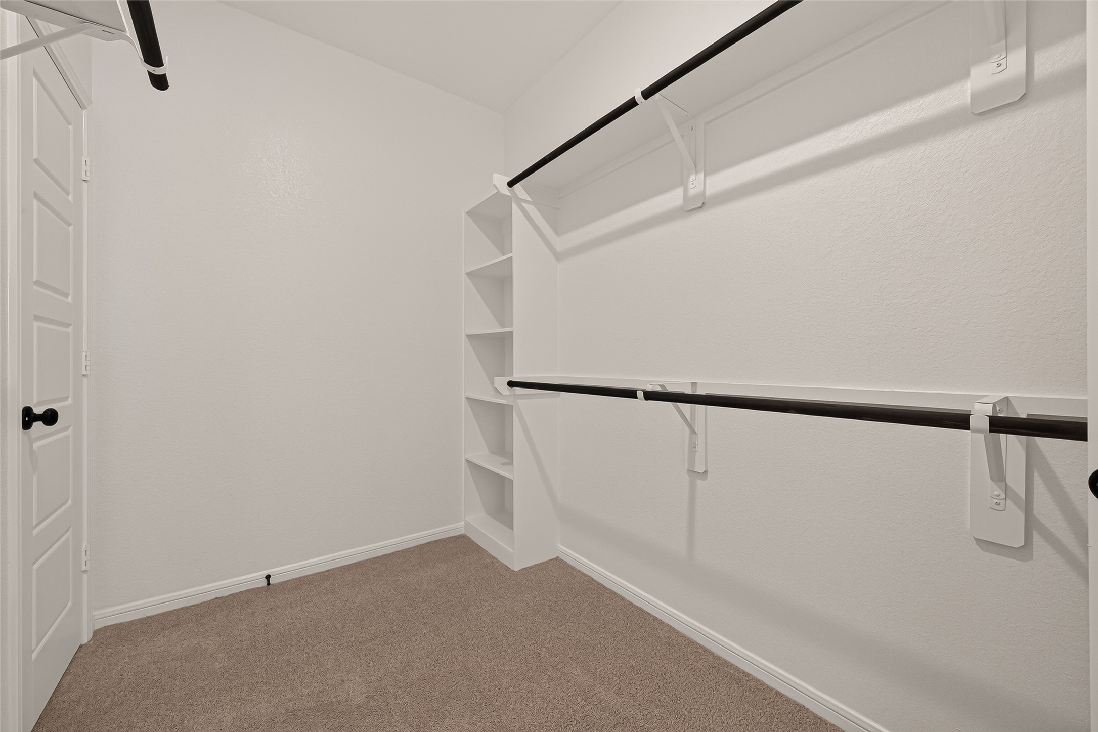 424 San Sebatian Place Property Photo 35