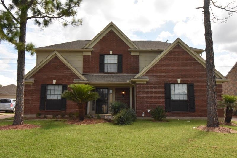 9007 Woodleigh Drive Property Photo 1