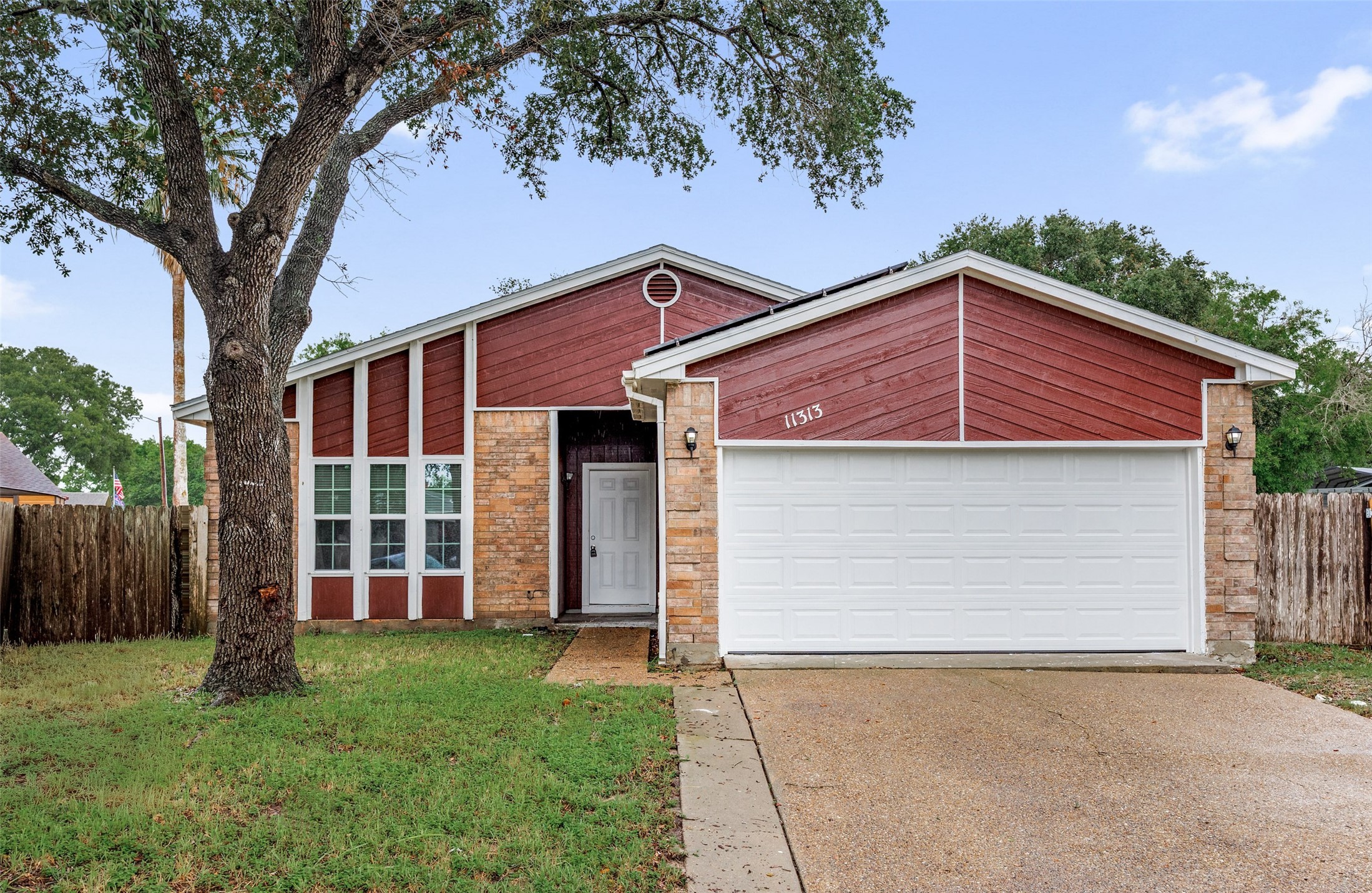 11313 Red Creek Circle Property Photo 1
