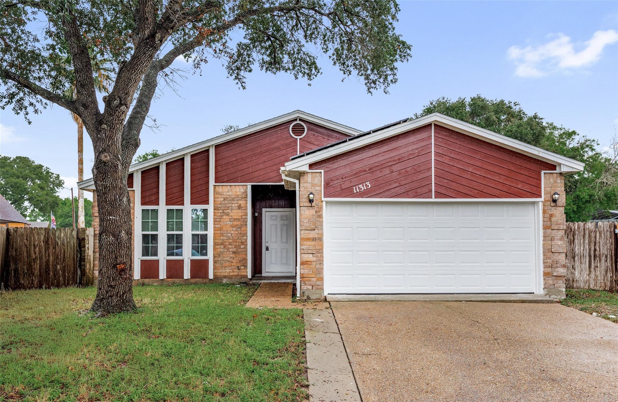 11313 Red Creek Circle, Corpus Christi Tx 78410 Property Photo 1