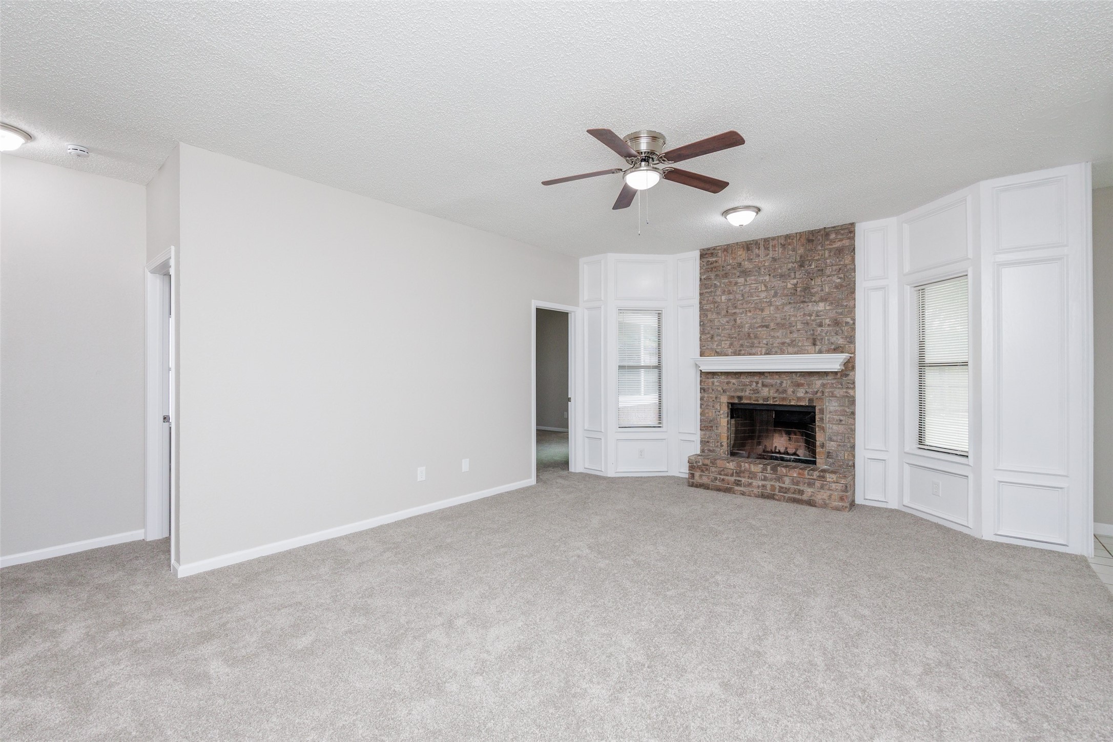 11313 Red Creek Circle Property Photo 4