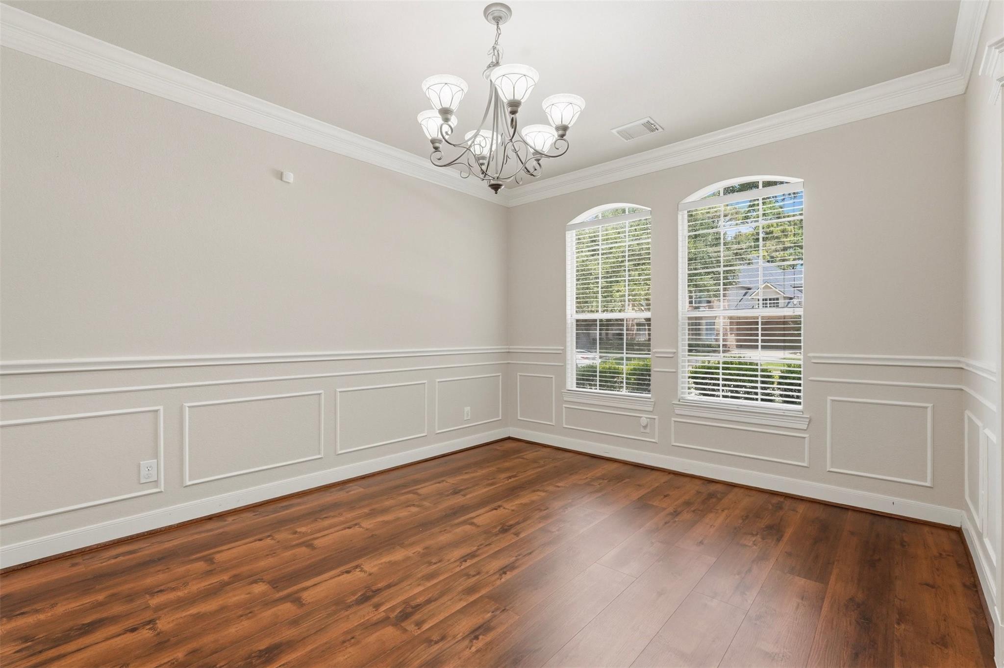 18034 Crescent Royale Way Property Photo 11