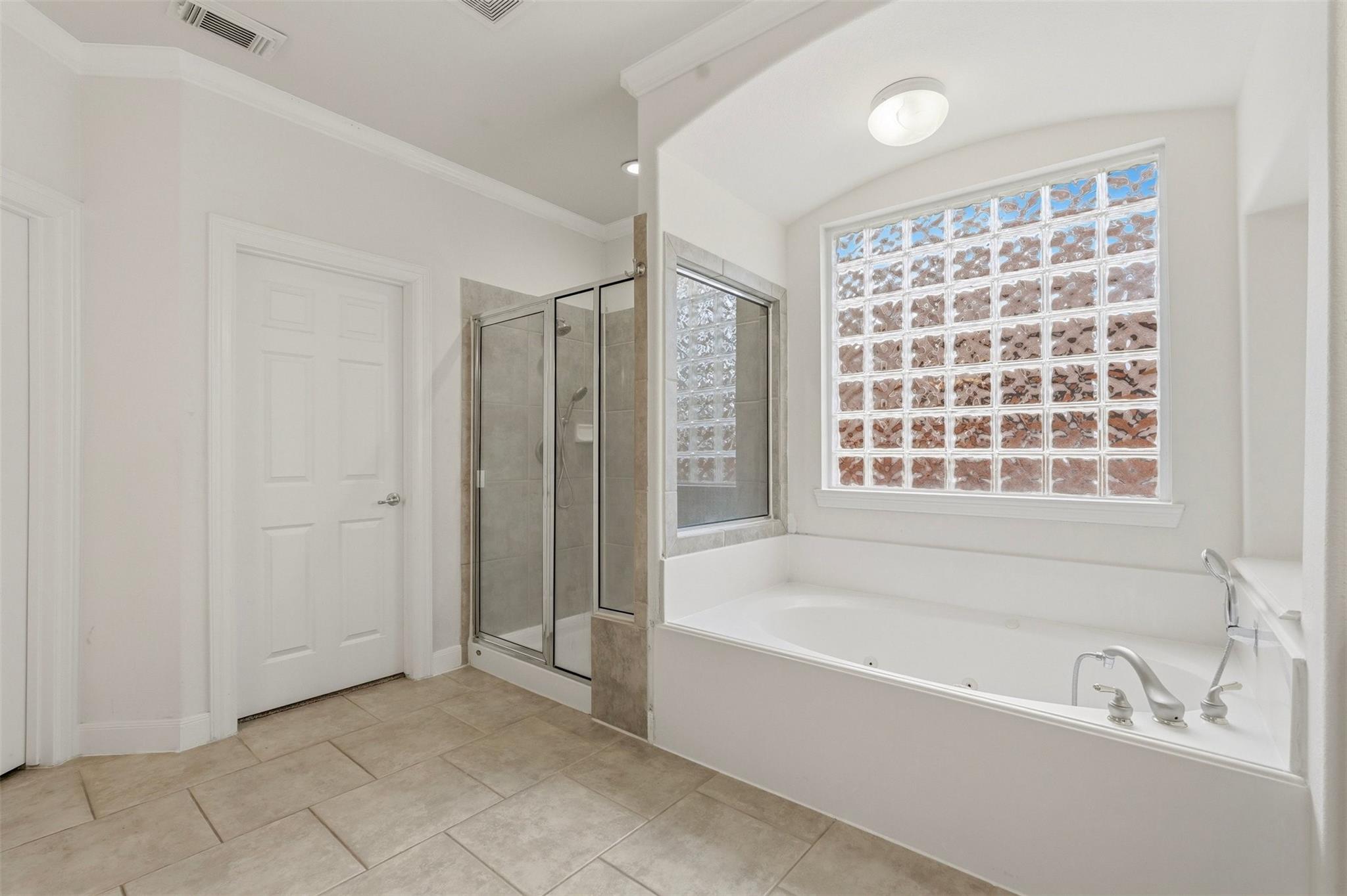 18034 Crescent Royale Way Property Photo 25