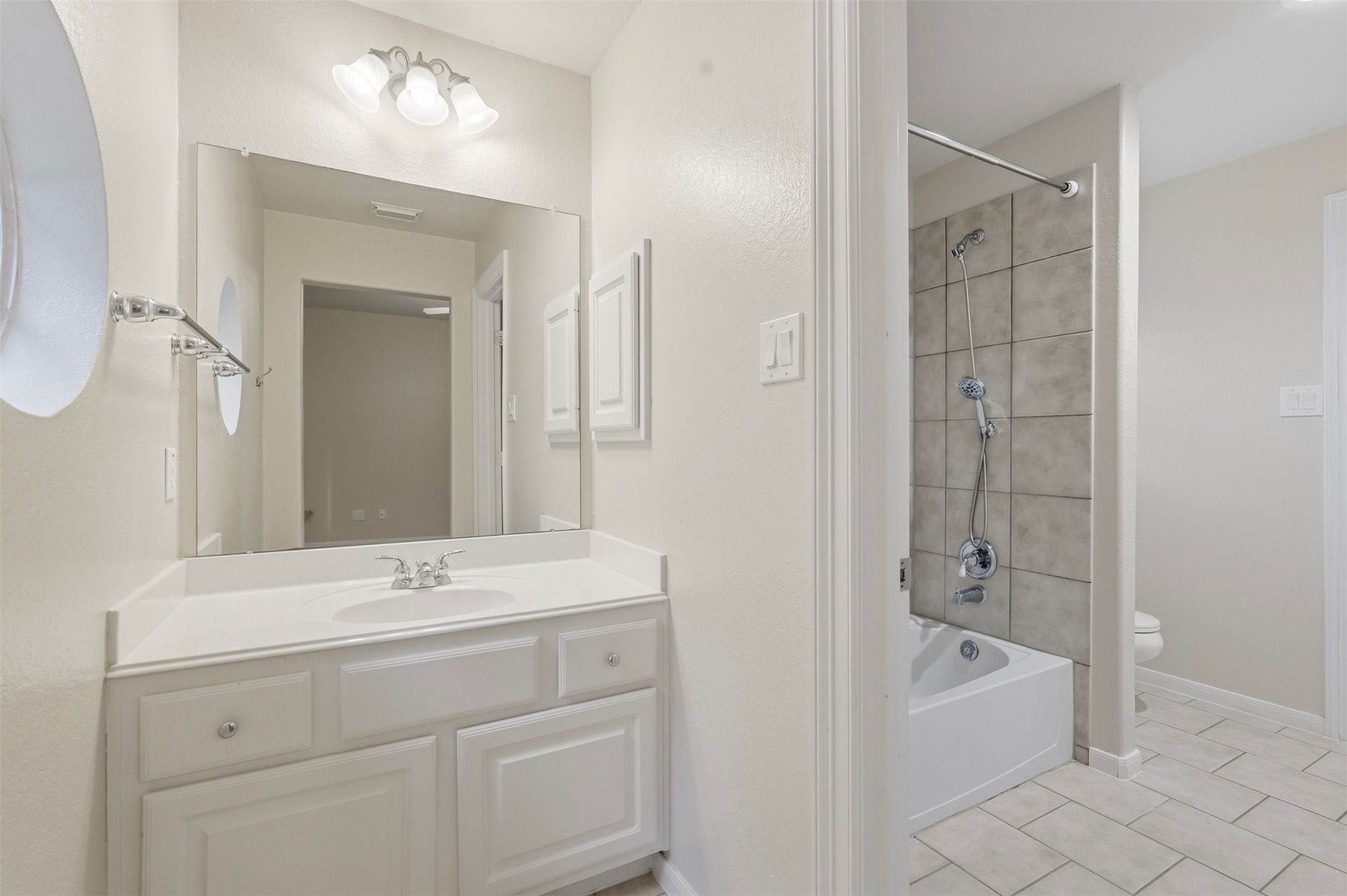 18034 Crescent Royale Way Property Photo 31