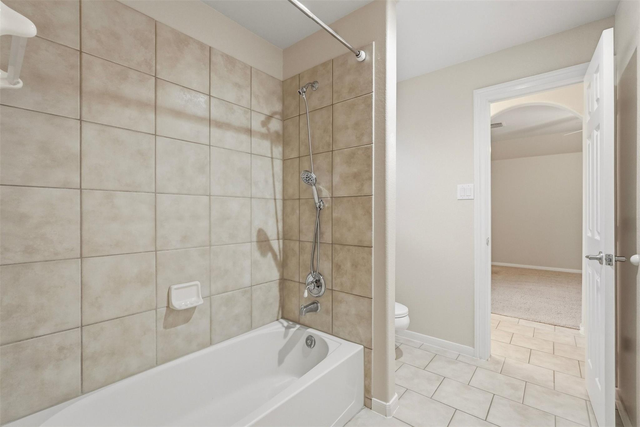 18034 Crescent Royale Way Property Photo 32