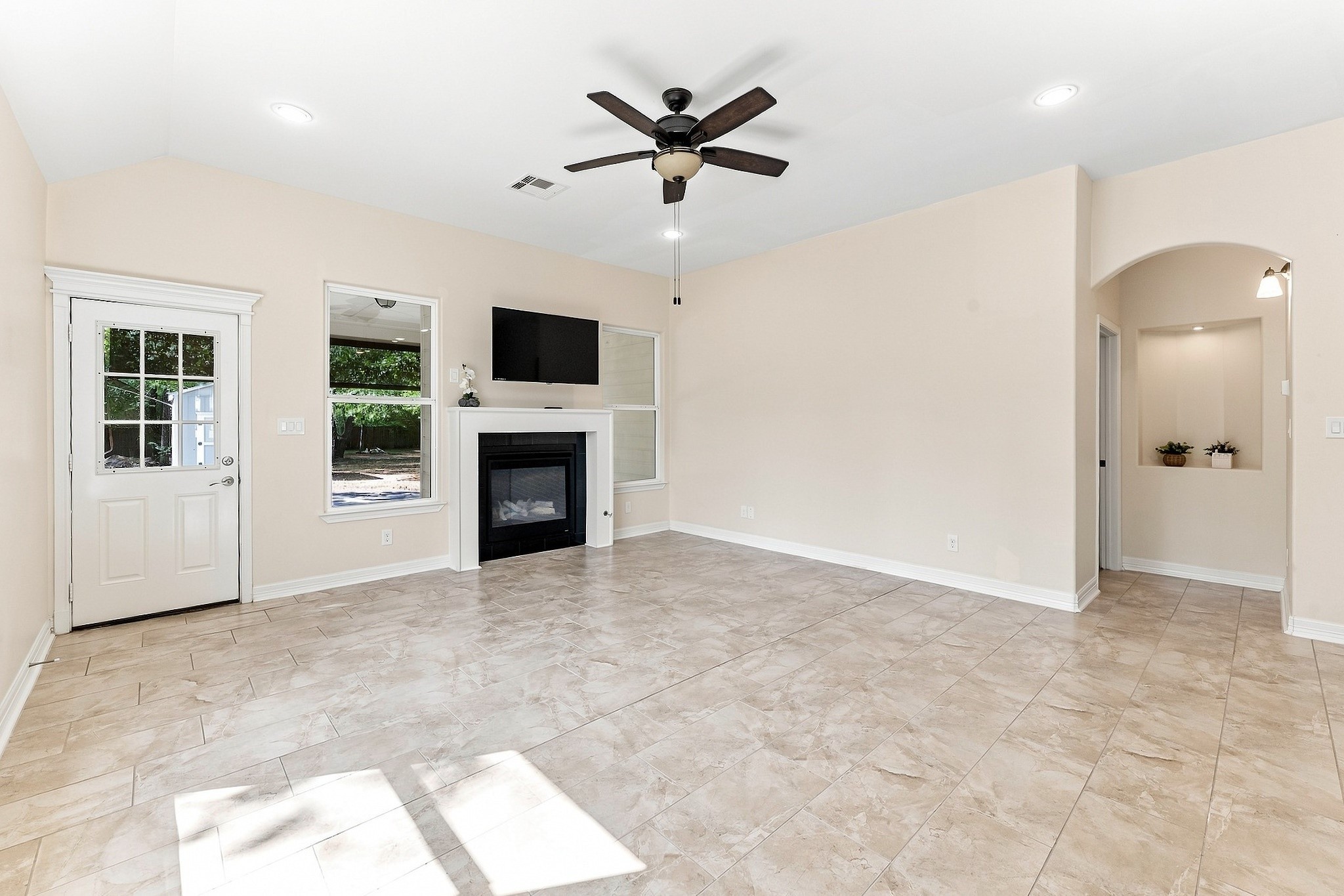 3676 Pin Oak Drive Property Photo 12