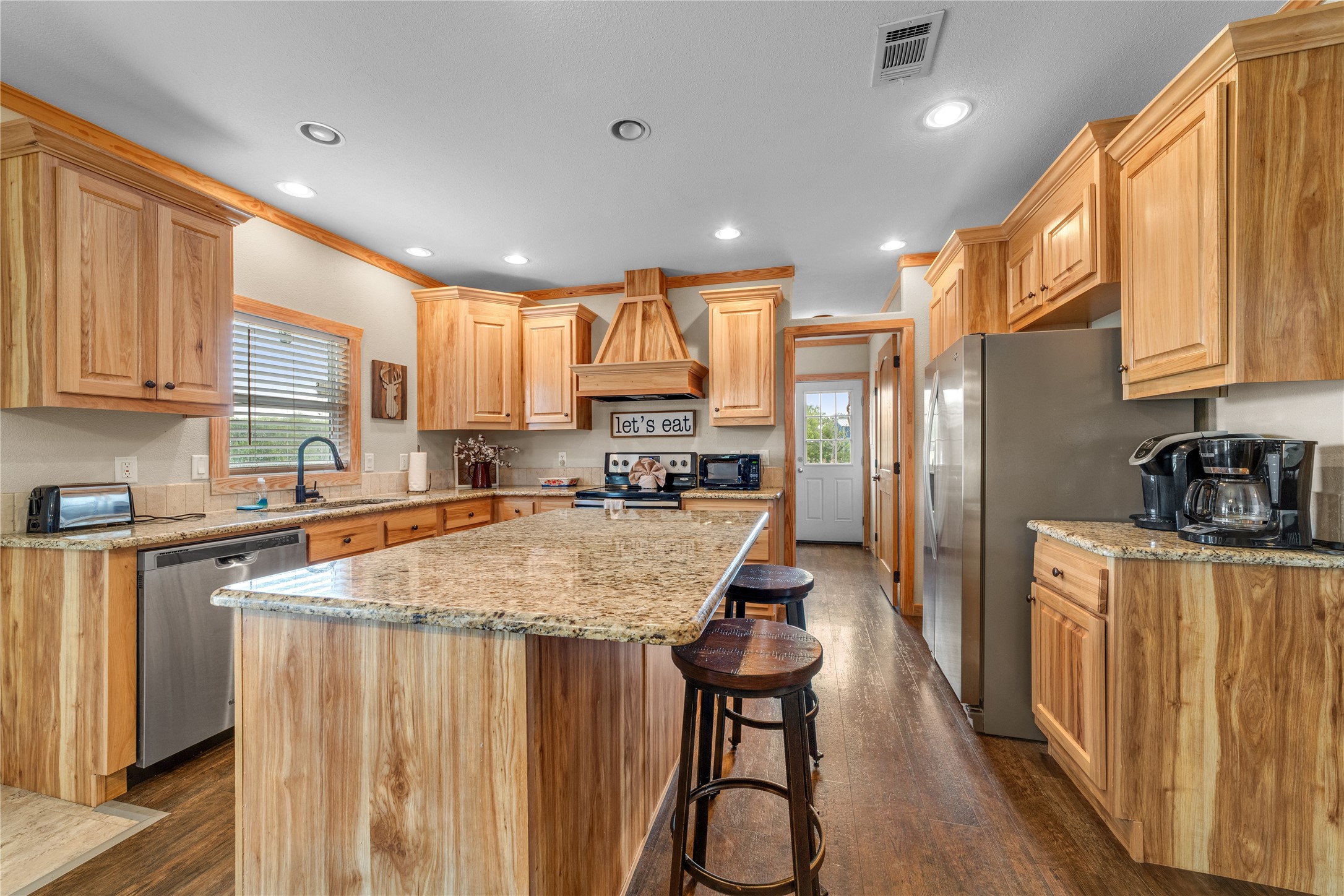 1024 Medina Bend Road Property Photo 12