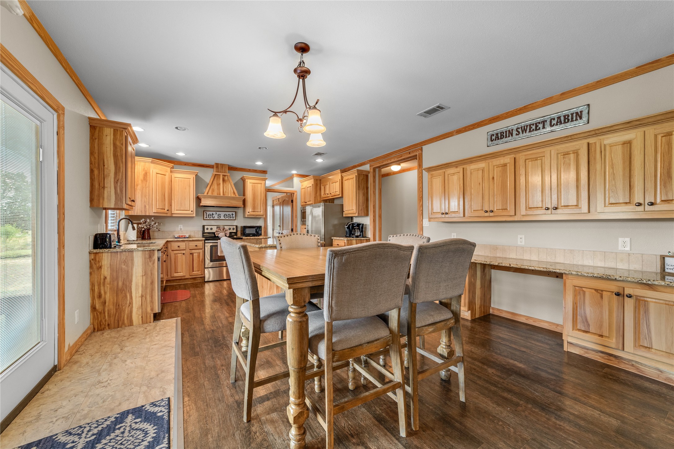 1024 Medina Bend Road Property Photo 14