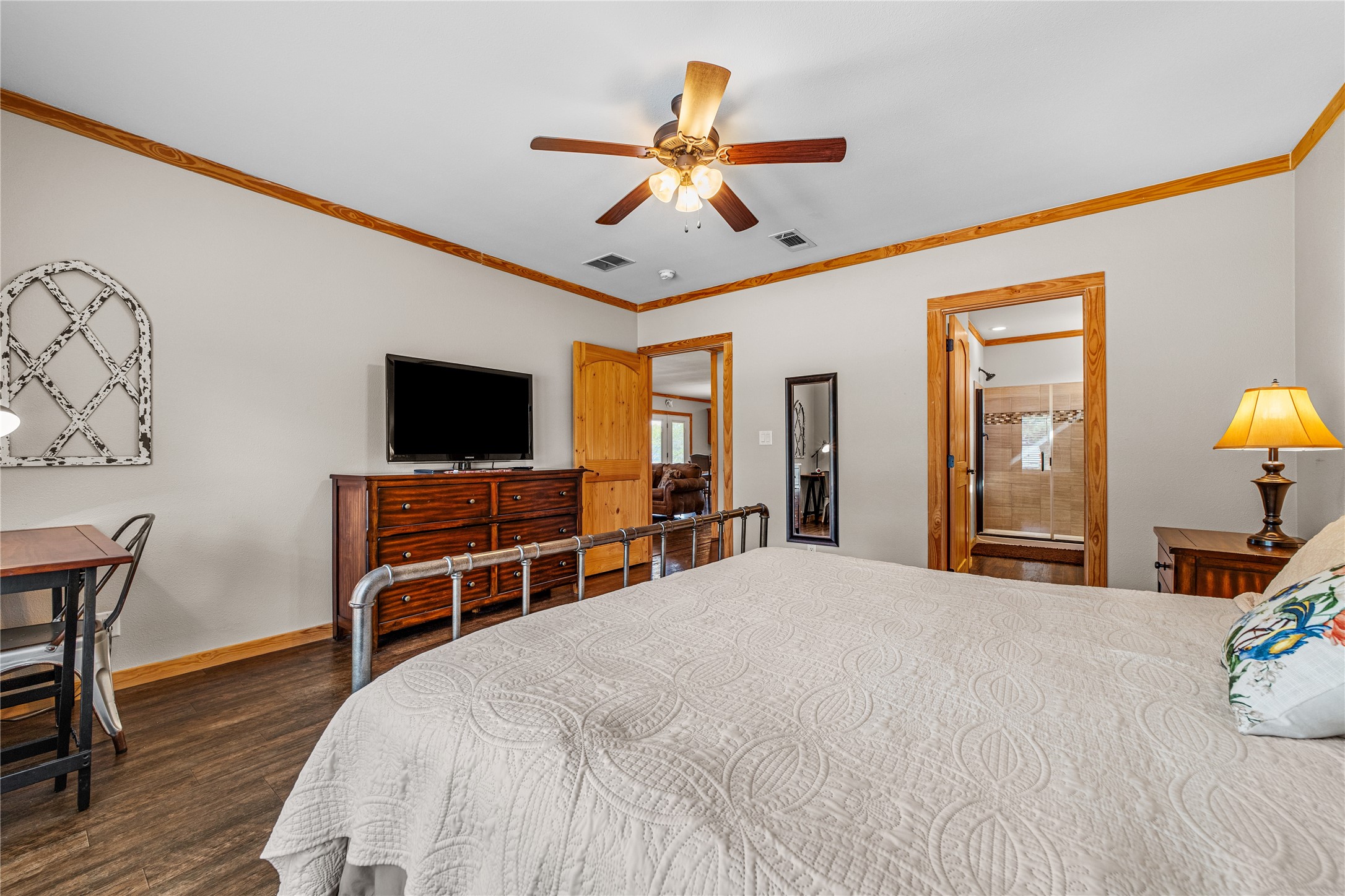 1024 Medina Bend Road Property Photo 17