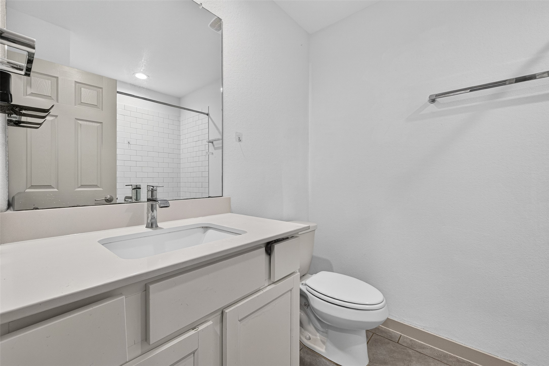 7007 Fleetwood Crescent Way Property Photo 19