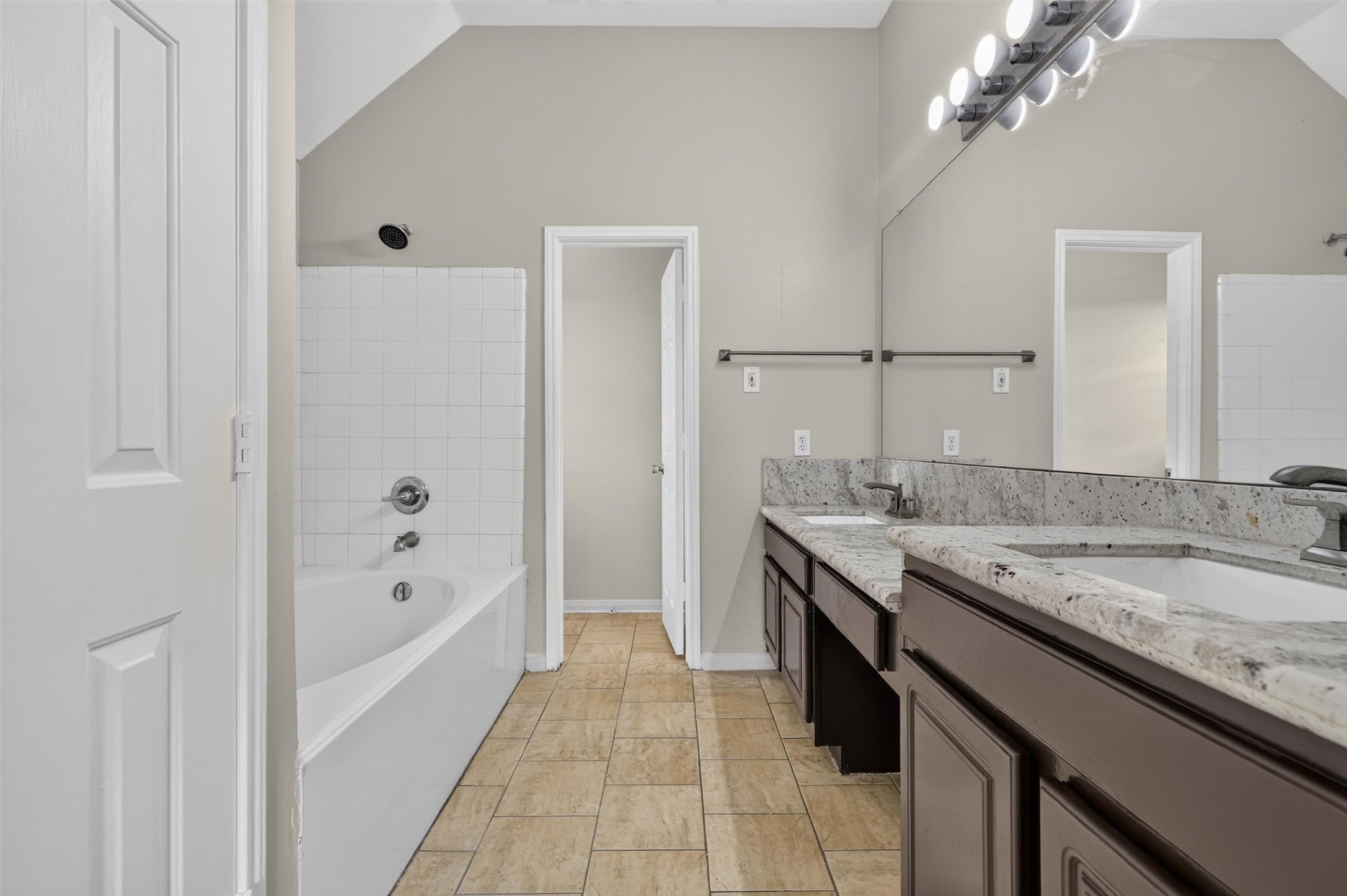 15627 Rosewood Hill Court Property Photo 37
