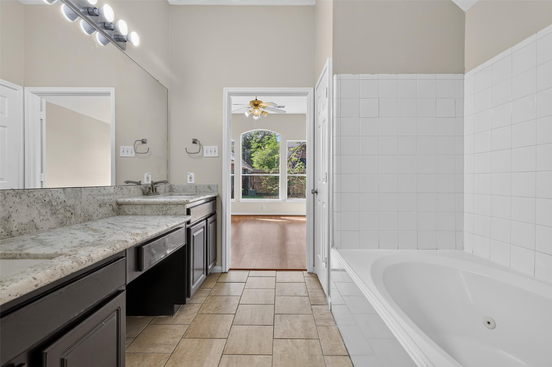 15627 Rosewood Hill Court Property Photo 40