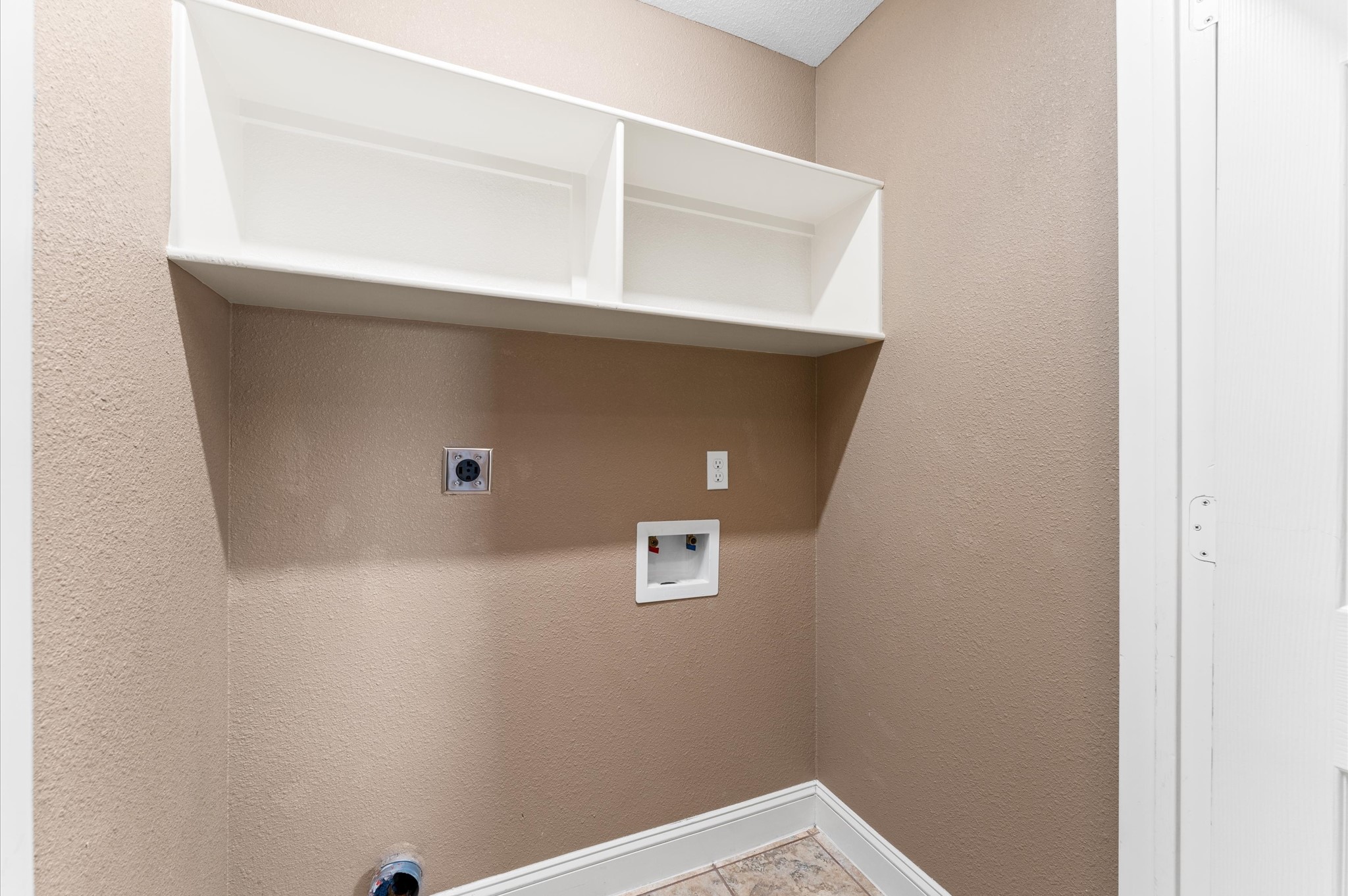8221 Brockton Street B Property Photo 13