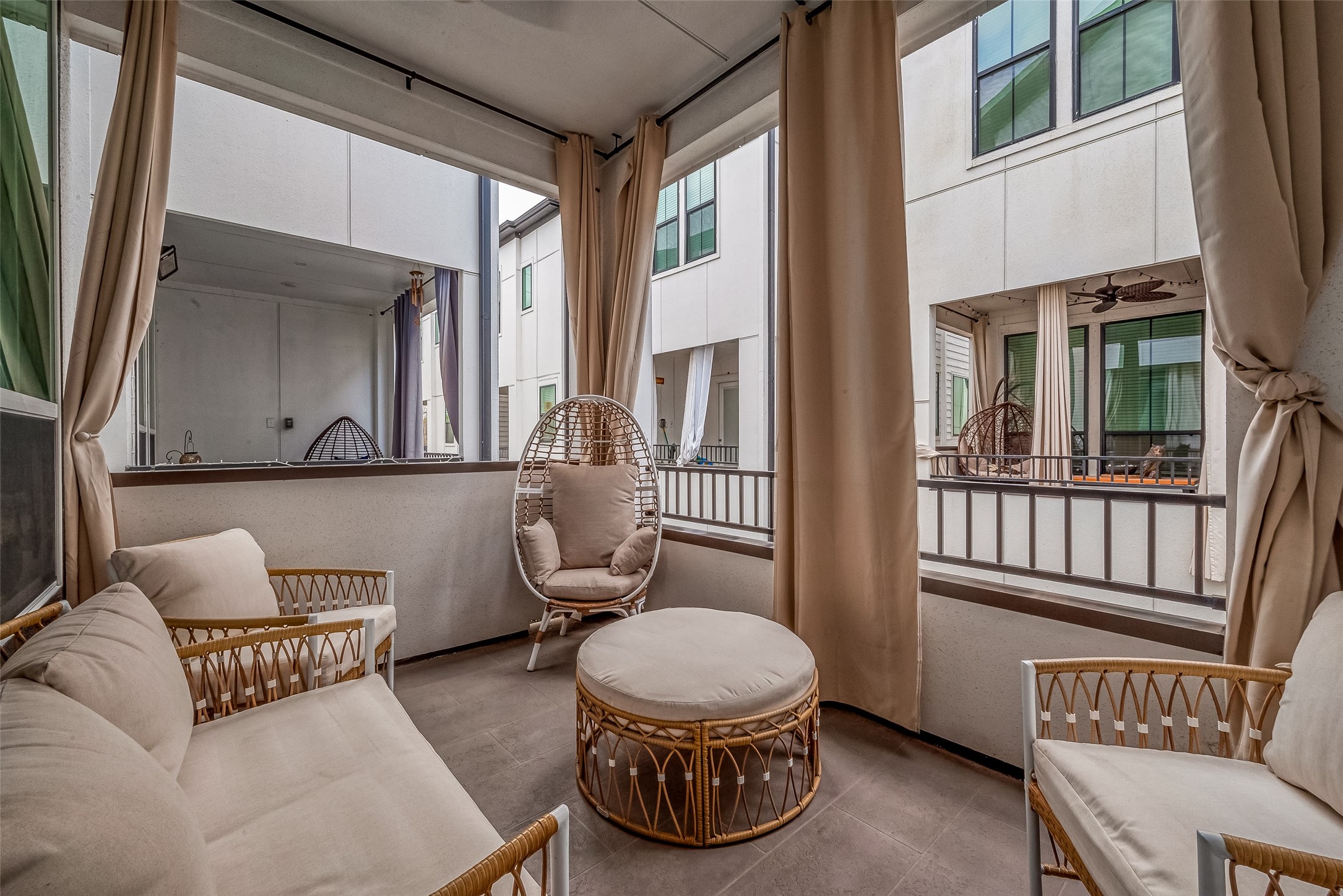 2804 Grand Fountains Drive F Property Photo 47