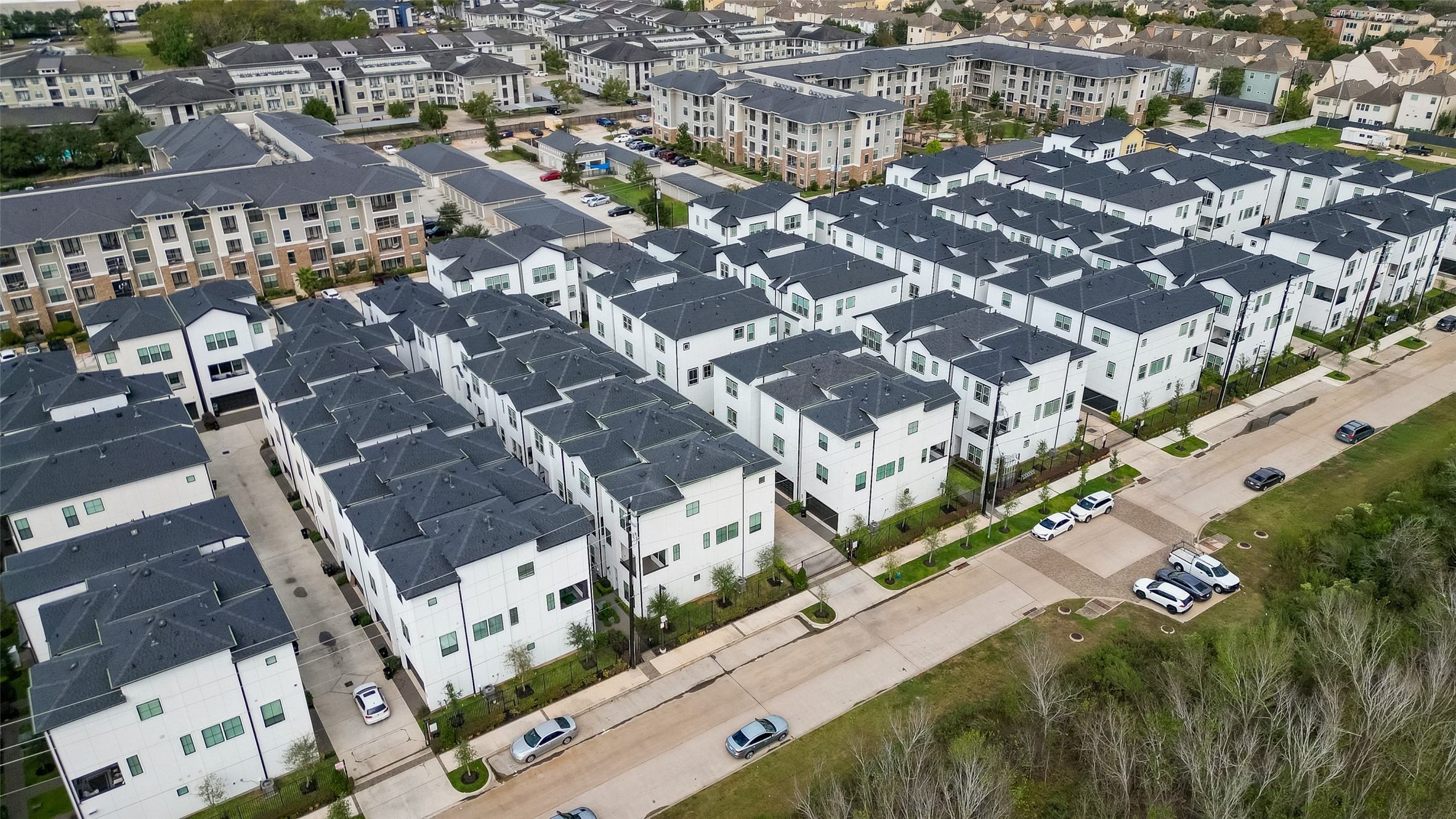 2804 Grand Fountains Drive F Property Photo 49