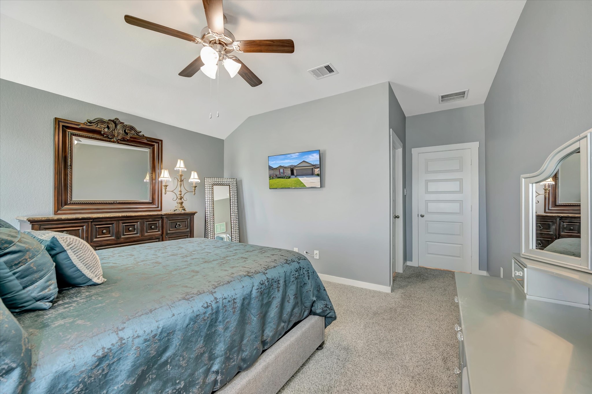 9525 Chelsea Street Property Photo 41
